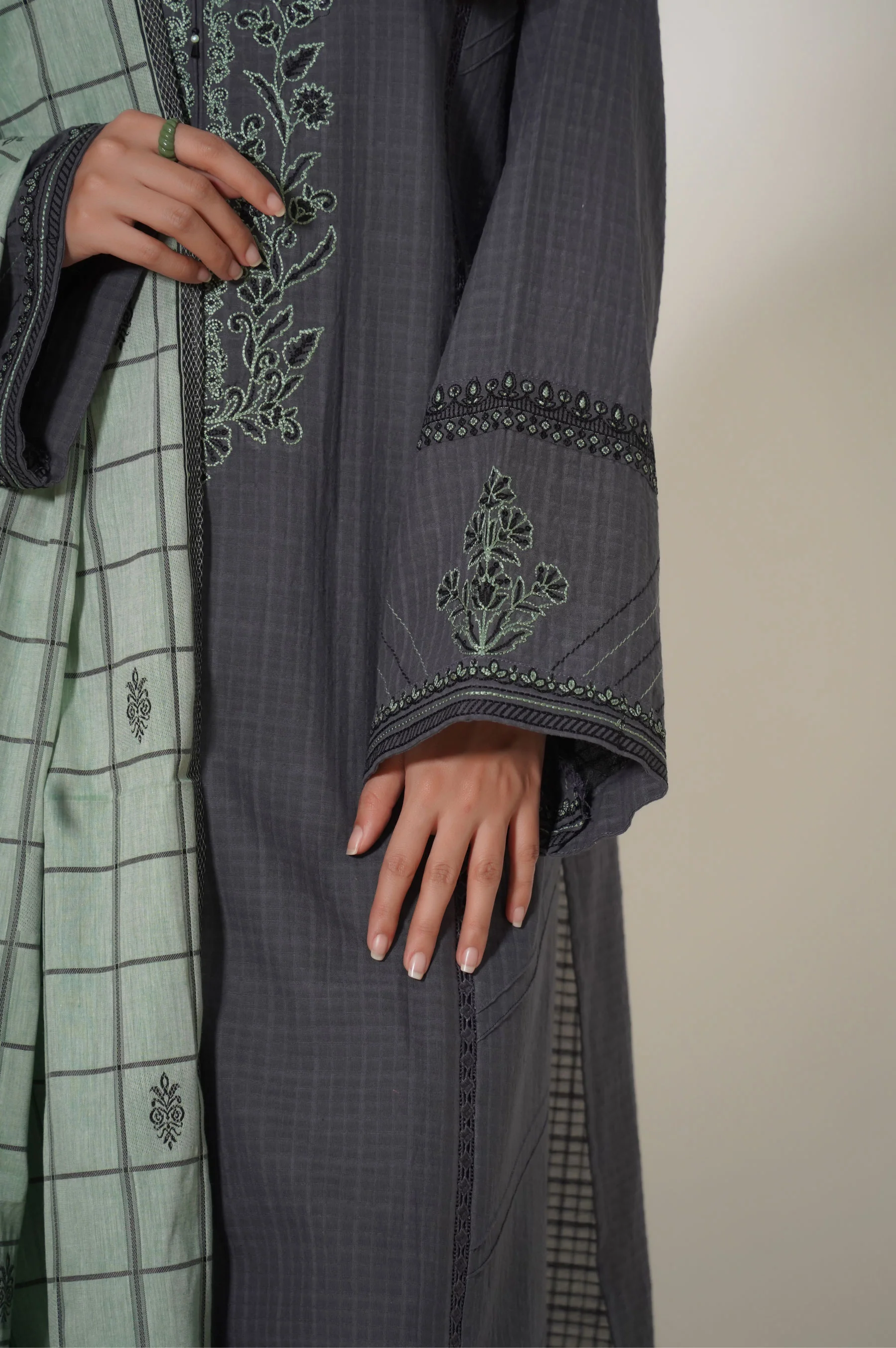 Stitched 2 Piece Embroidered Textured Slub Suit - Image 4