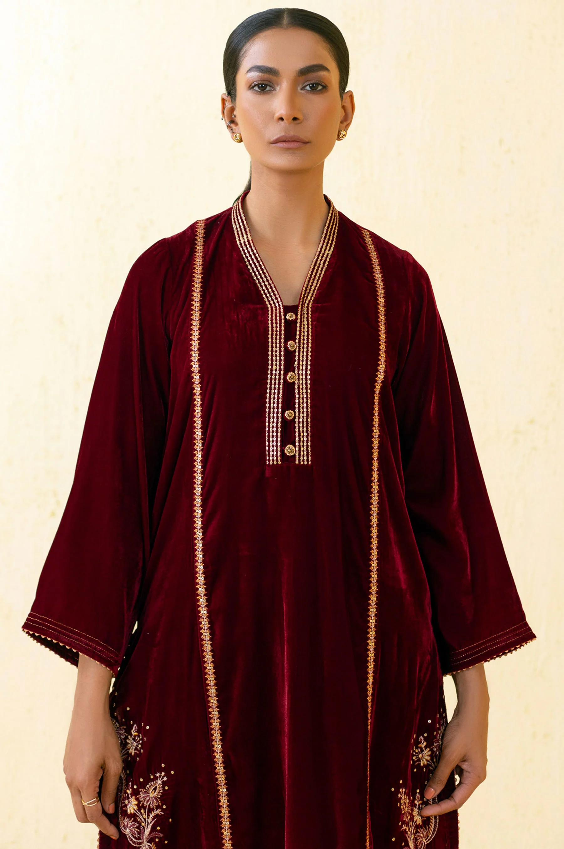 Stitched 2 Piece Embroidered Velvet Outfit - Maroon - Image 3
