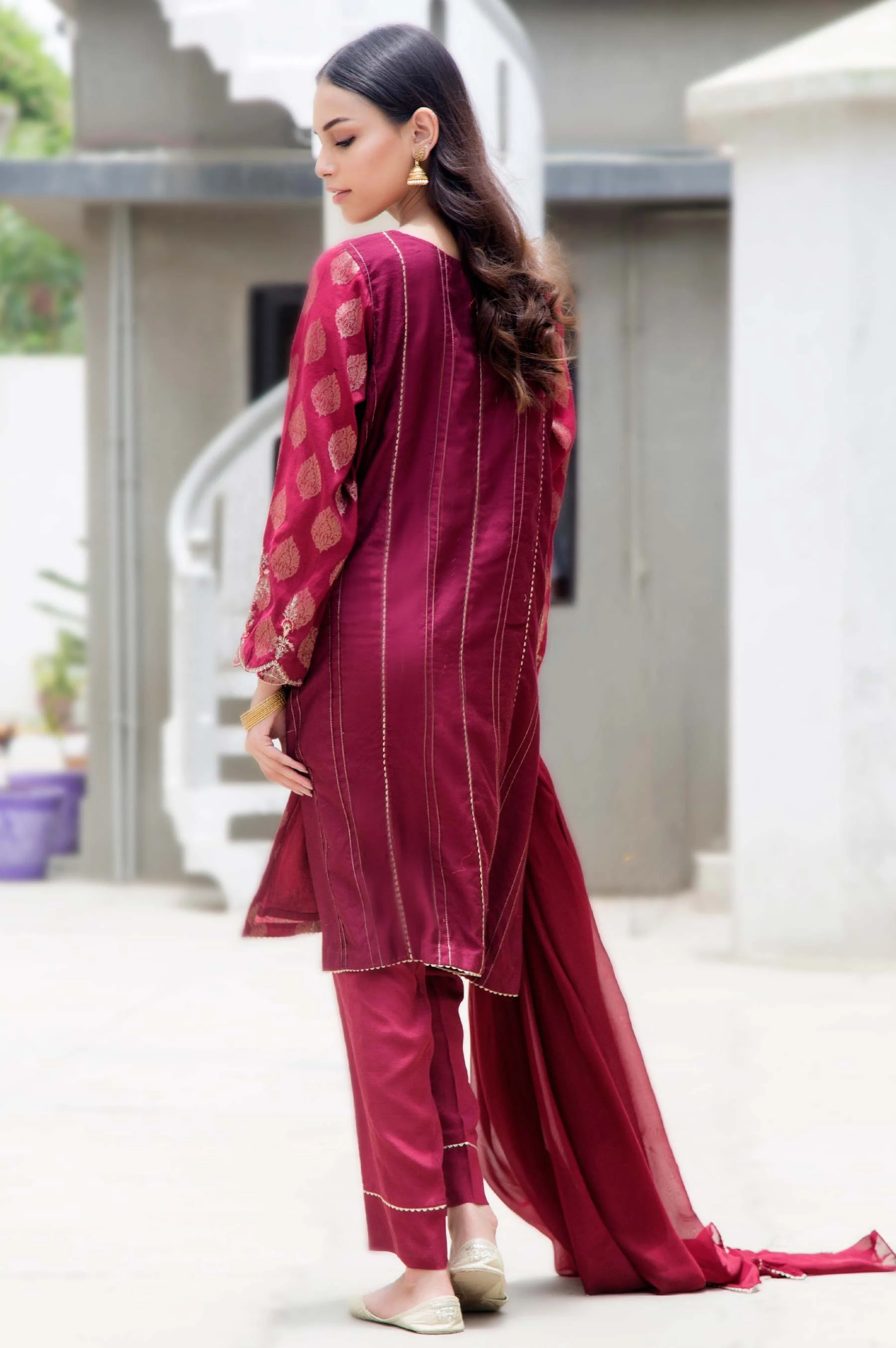 Stitched 2 Piece Jacquard Embroidered Suit - Image 4