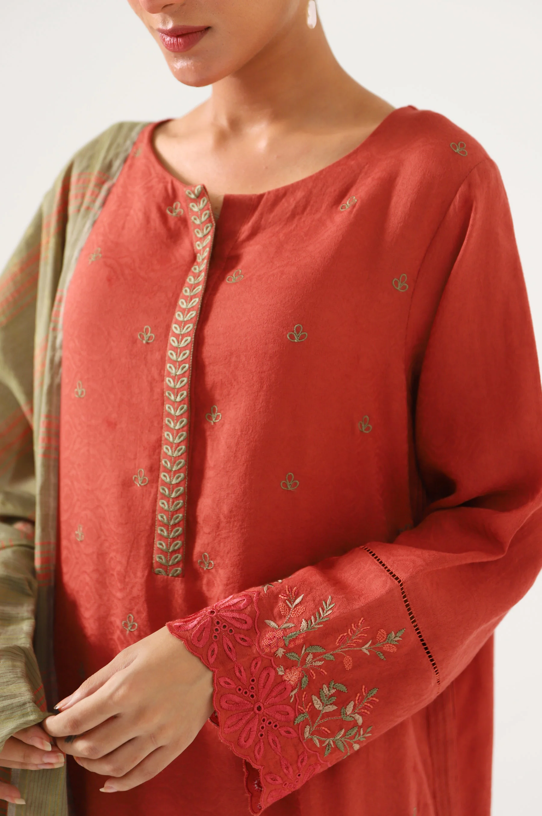 Stitched 2 Piece Satin Jacquard suit - Image 5