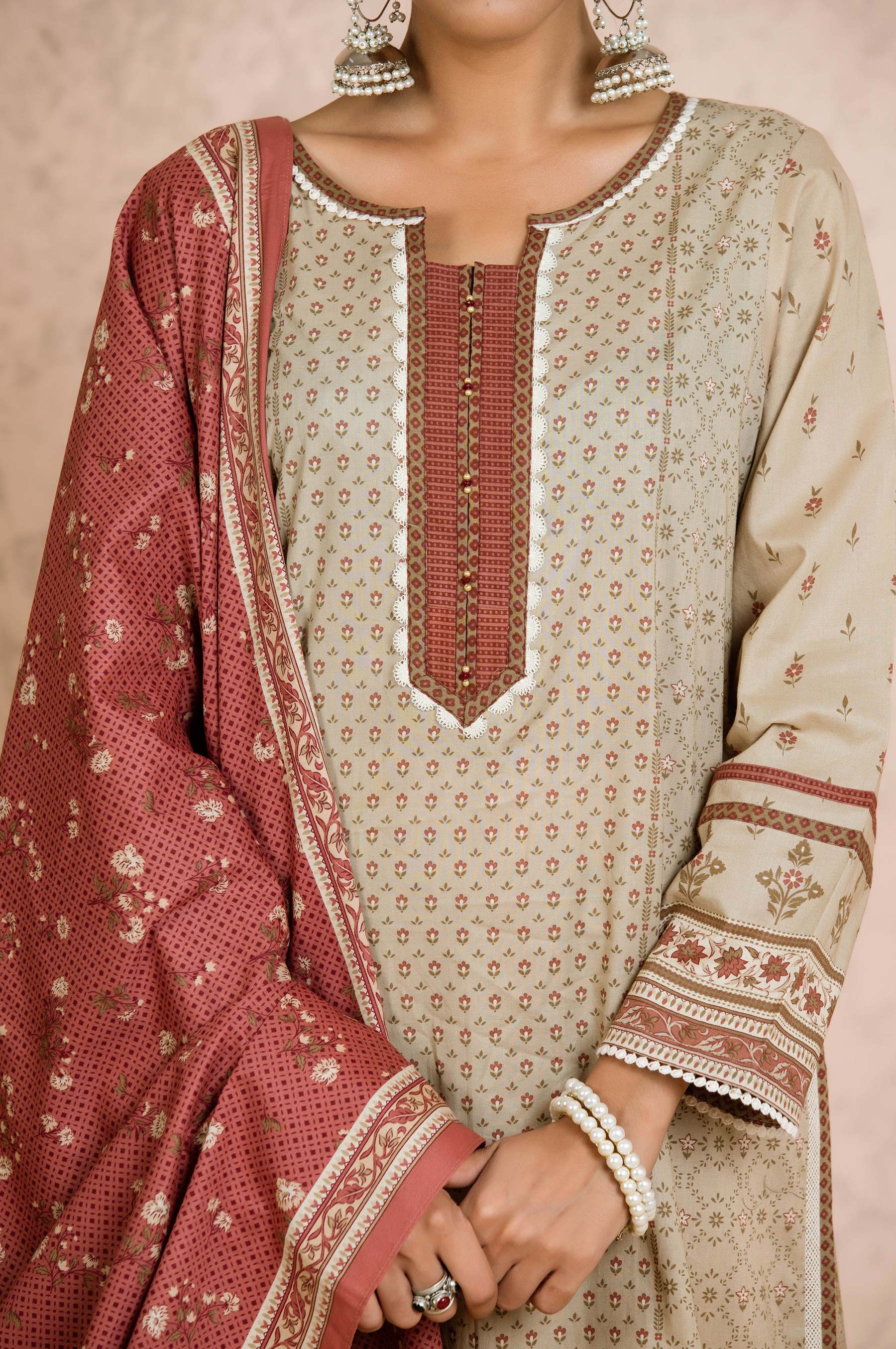 Stitched 2 Piece Printed Cambric Suit - Image 4
