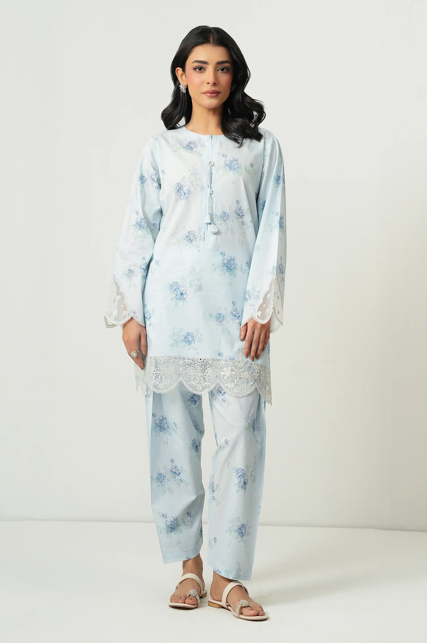 STITCHED EMBROIDERED SLUB LAWN SHIRT BOTTOM - Image 6