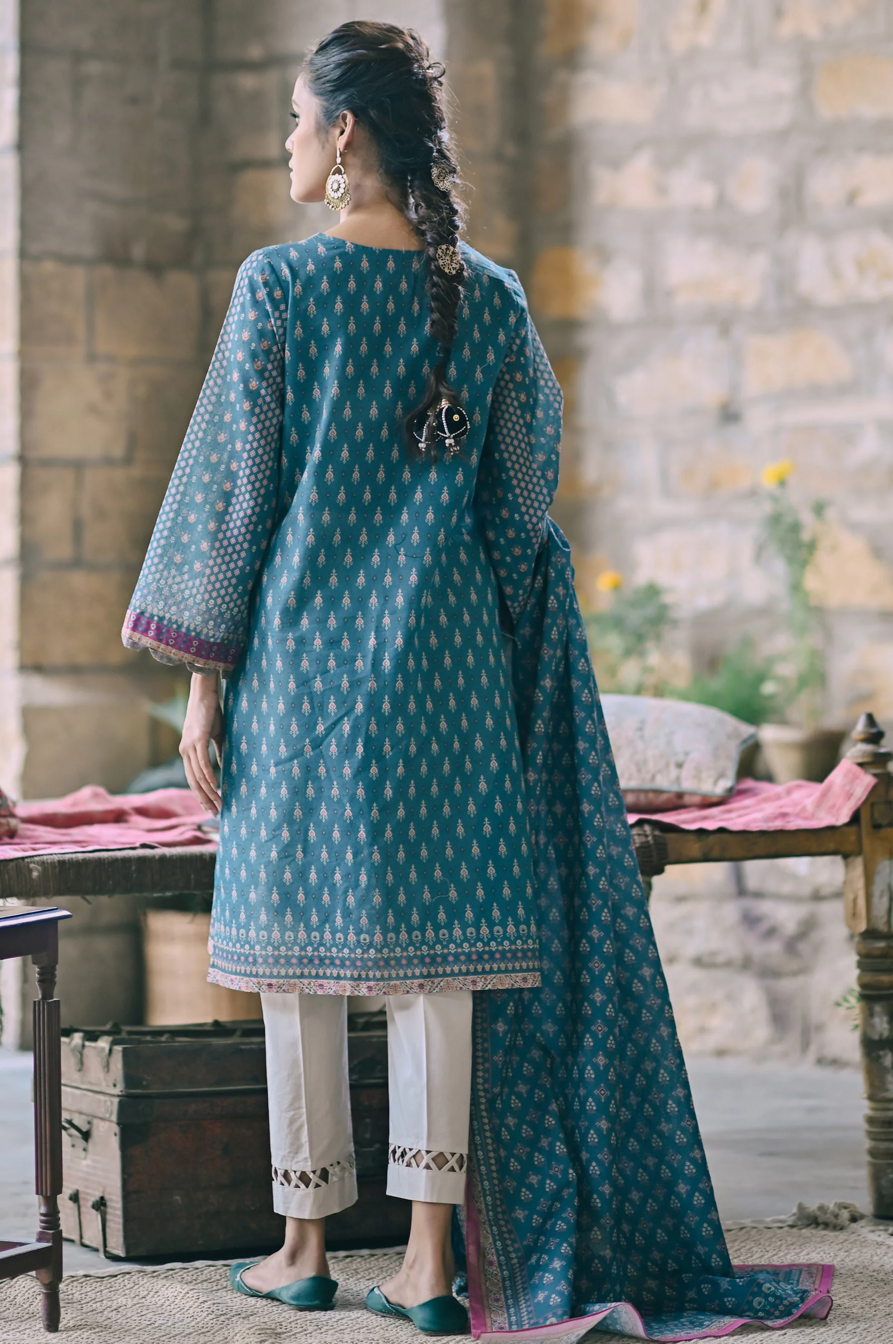 Stitched 2 Piece Printed Karandi Suit - Image 5