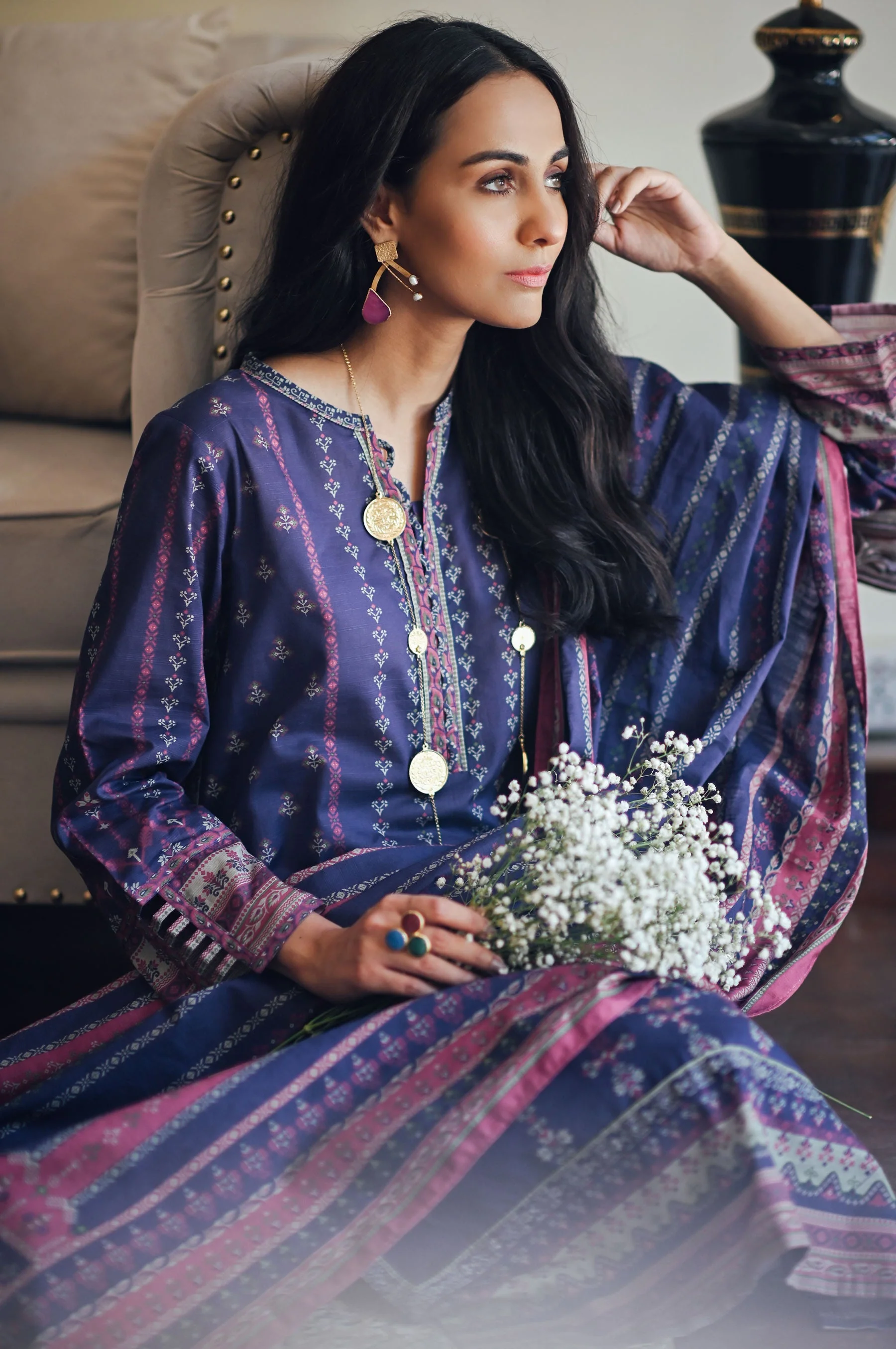 Stitched 2 Piece Printed Khaddar Suit - Image 3