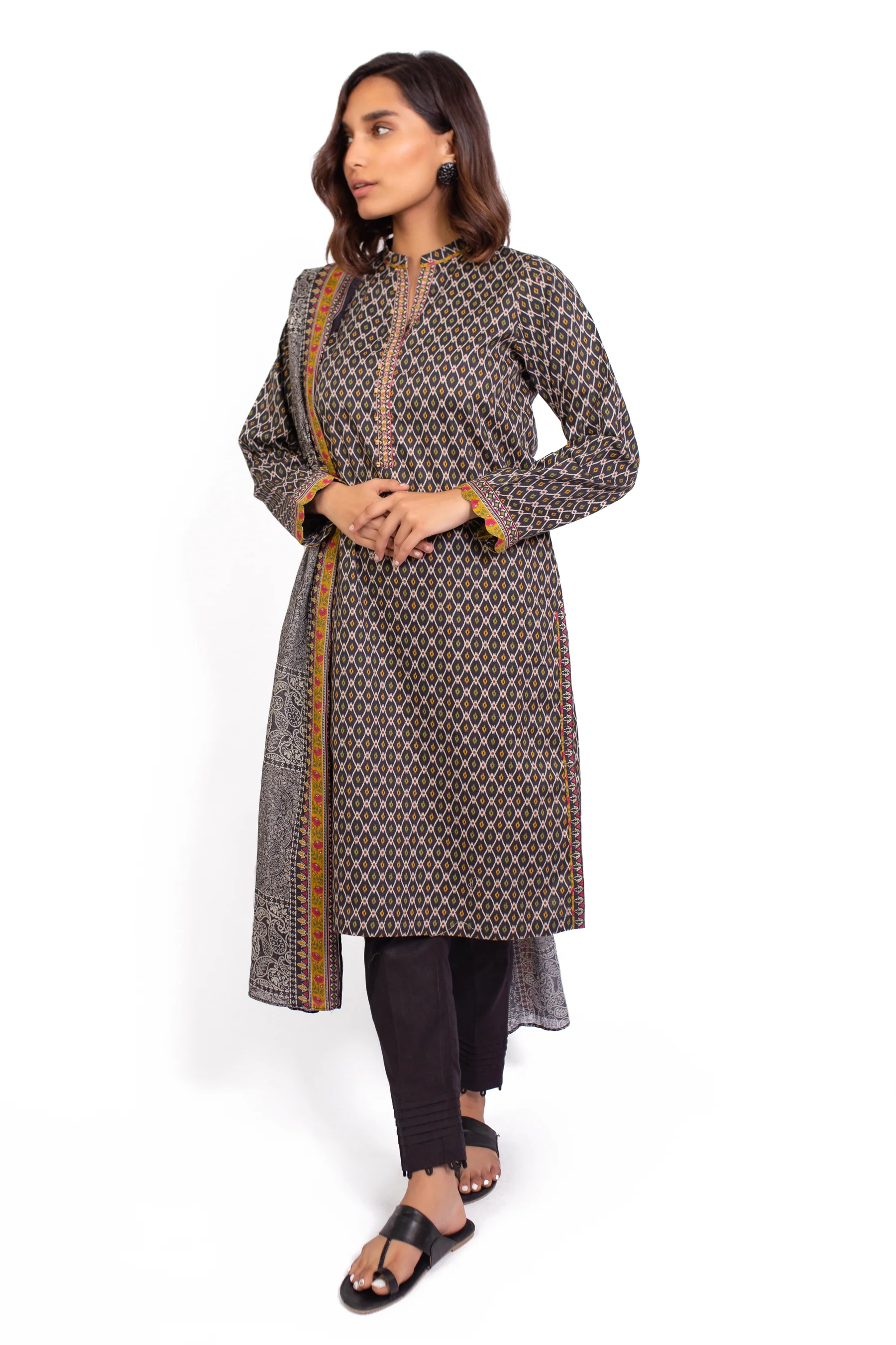 Stitched 2 Piece Printed Khaddar Suit - Image 2