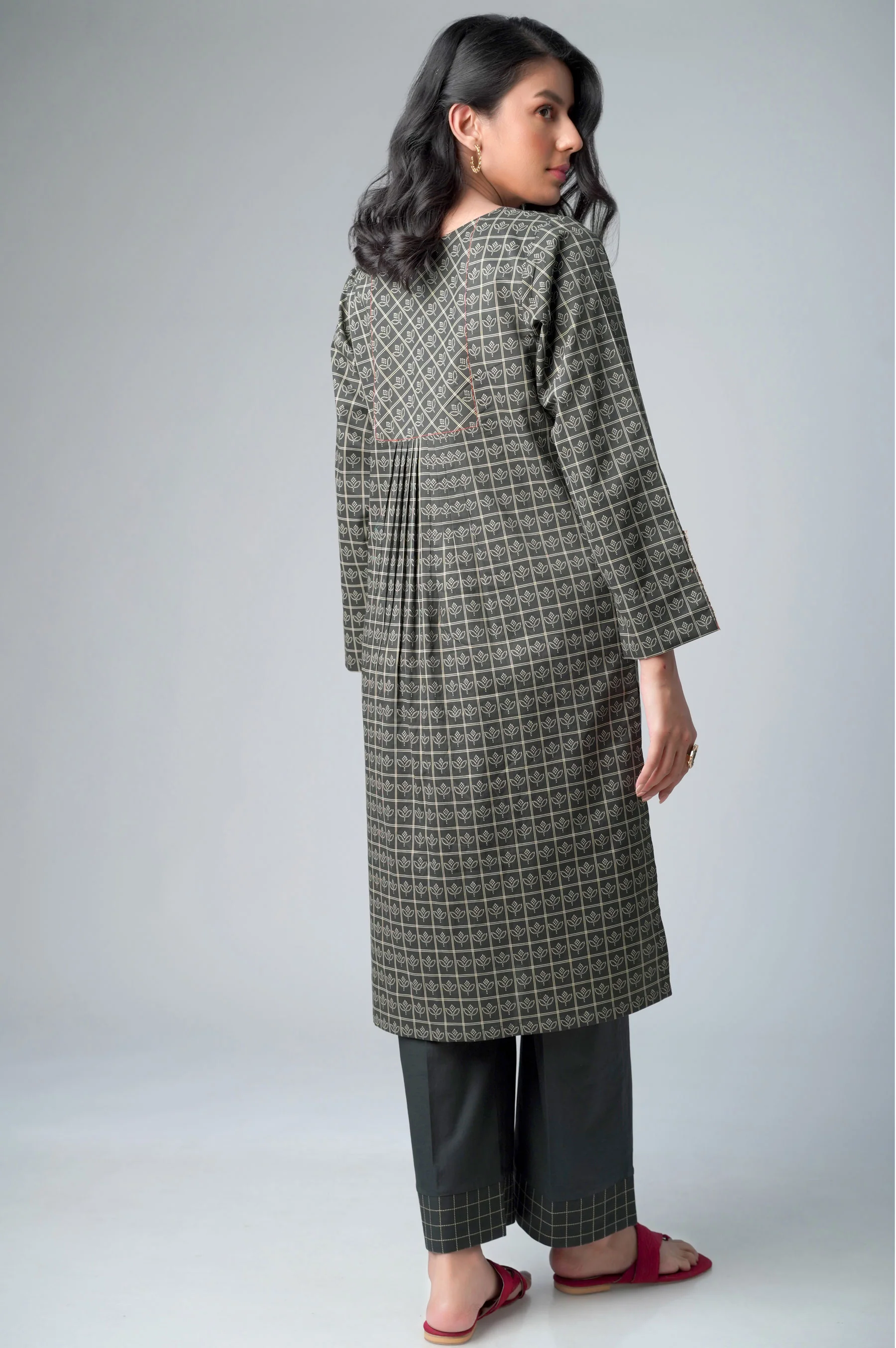 Stitched 2 Piece Printed Lawn Suit - Image 4