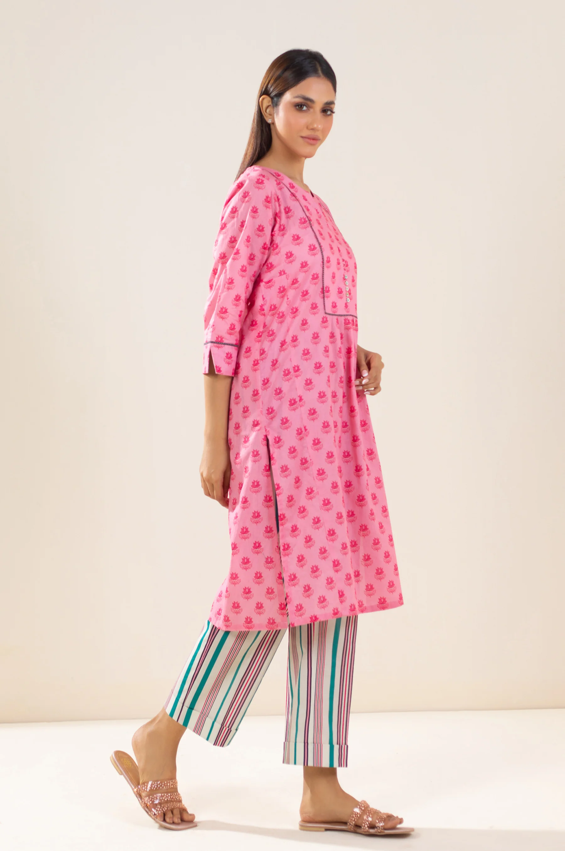 Stitched 2 Piece Printed Lawn Suit - Image 3