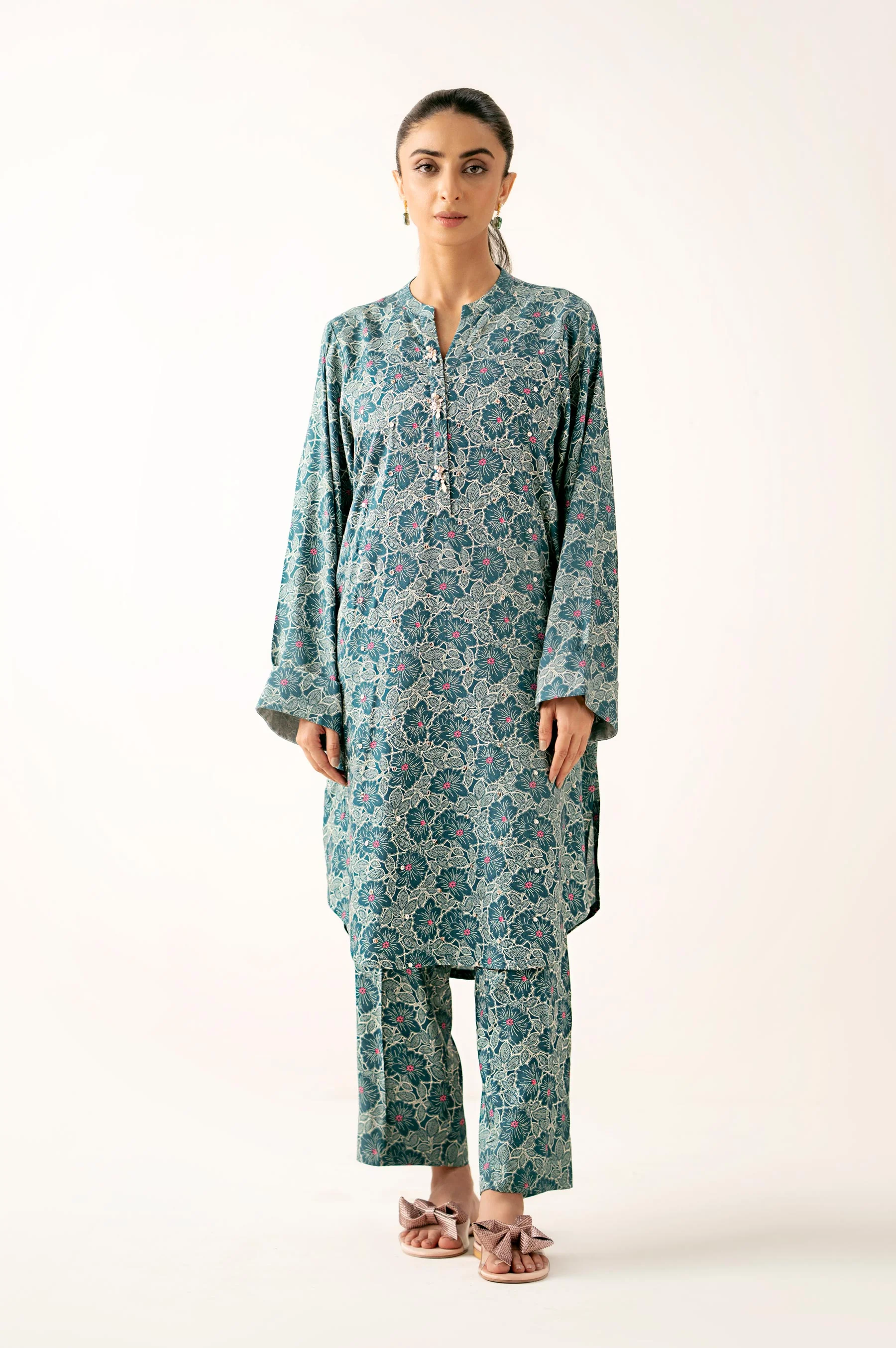 PRINTED SUIT