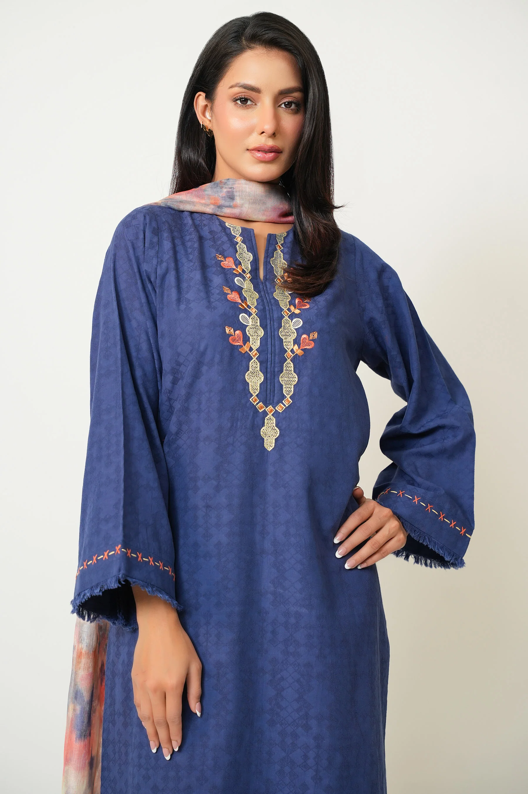 STITCHED EMBROIDERED DOBBY SHIRT BOTTOM - Image 3