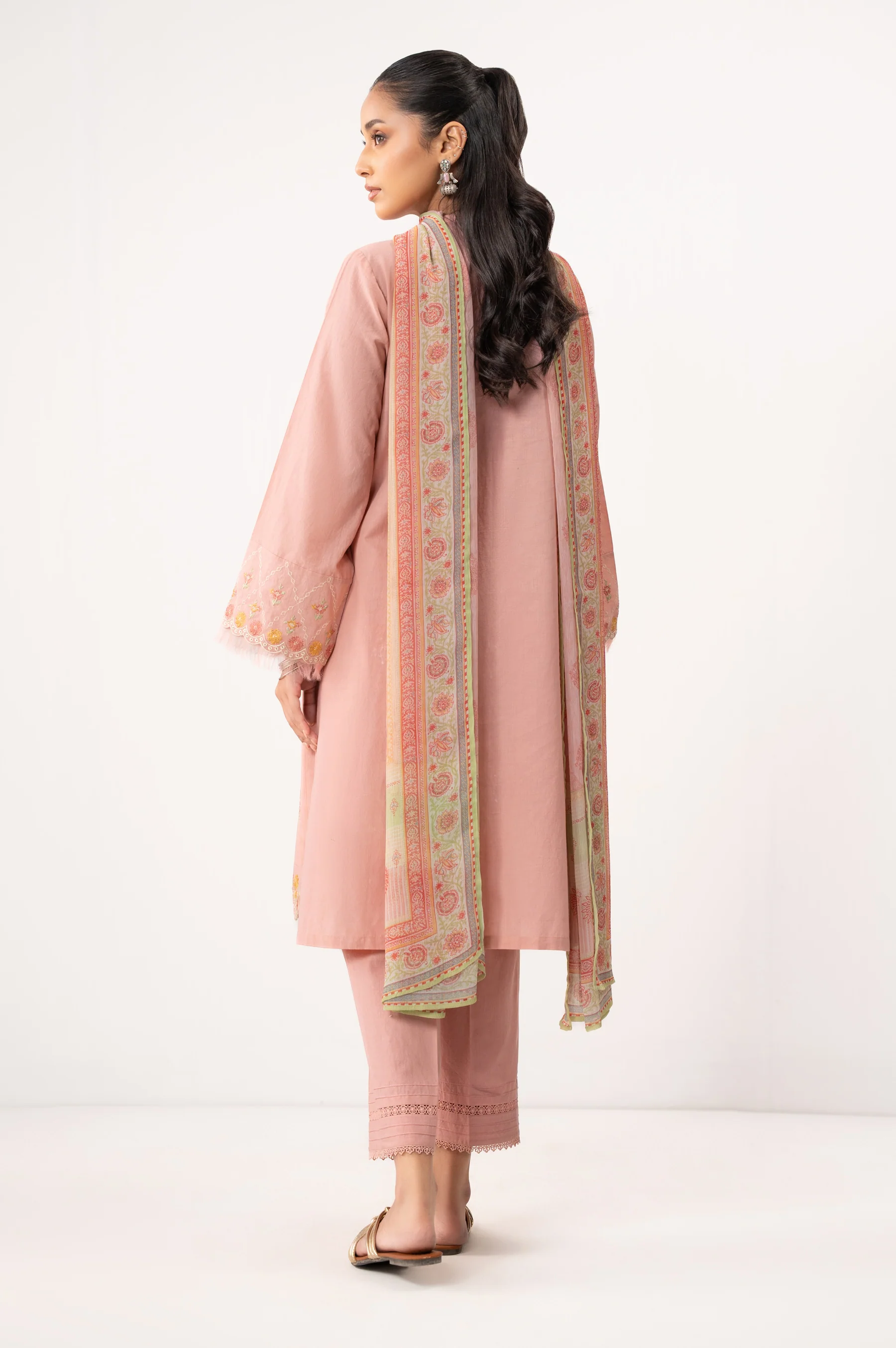 EMBROIDERED CAMBRIC STITCHED SHIRT BOTTOM - Image 4