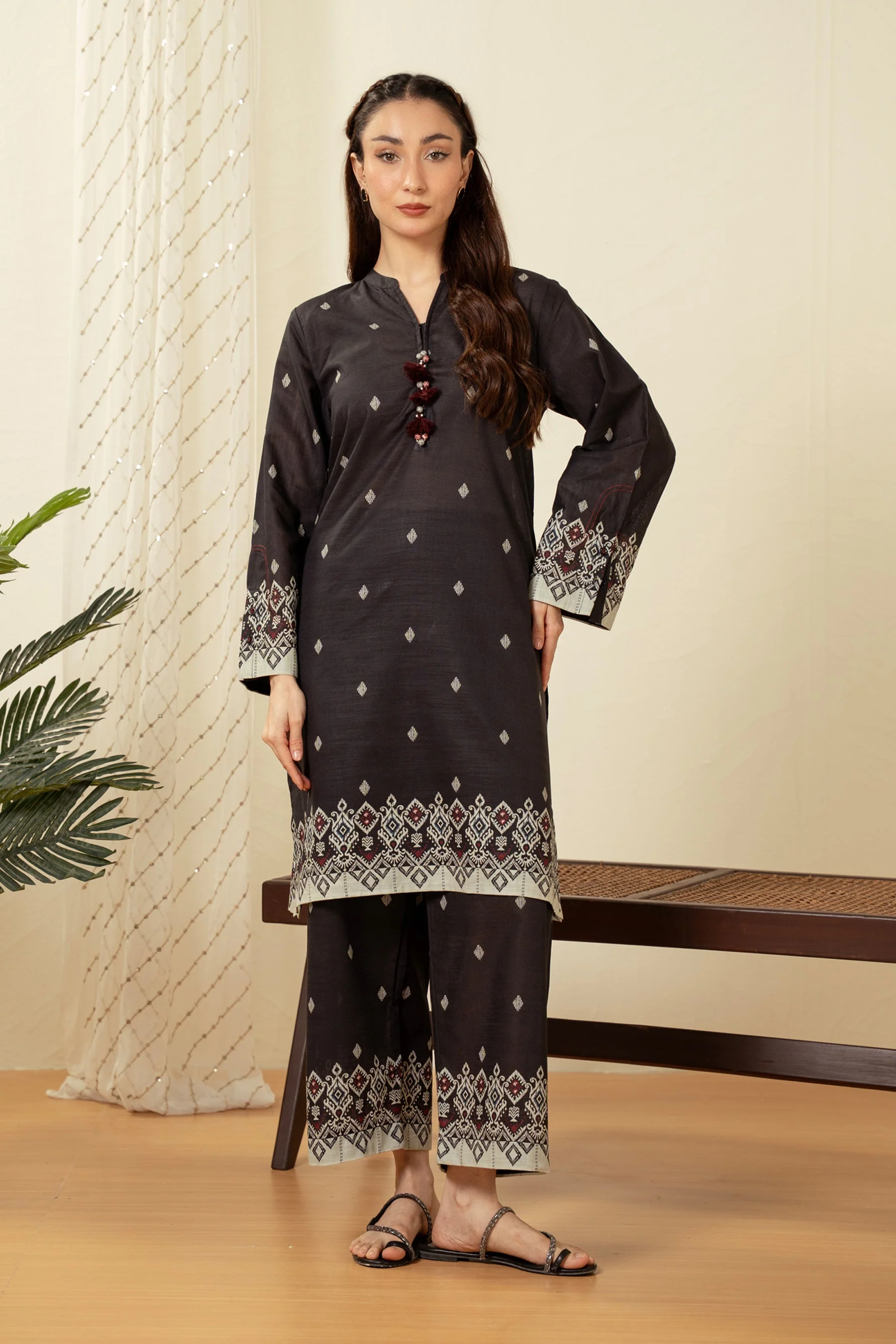STITCHED PRINTED SUIT (FACTORY E-OUTLET) - Image 3