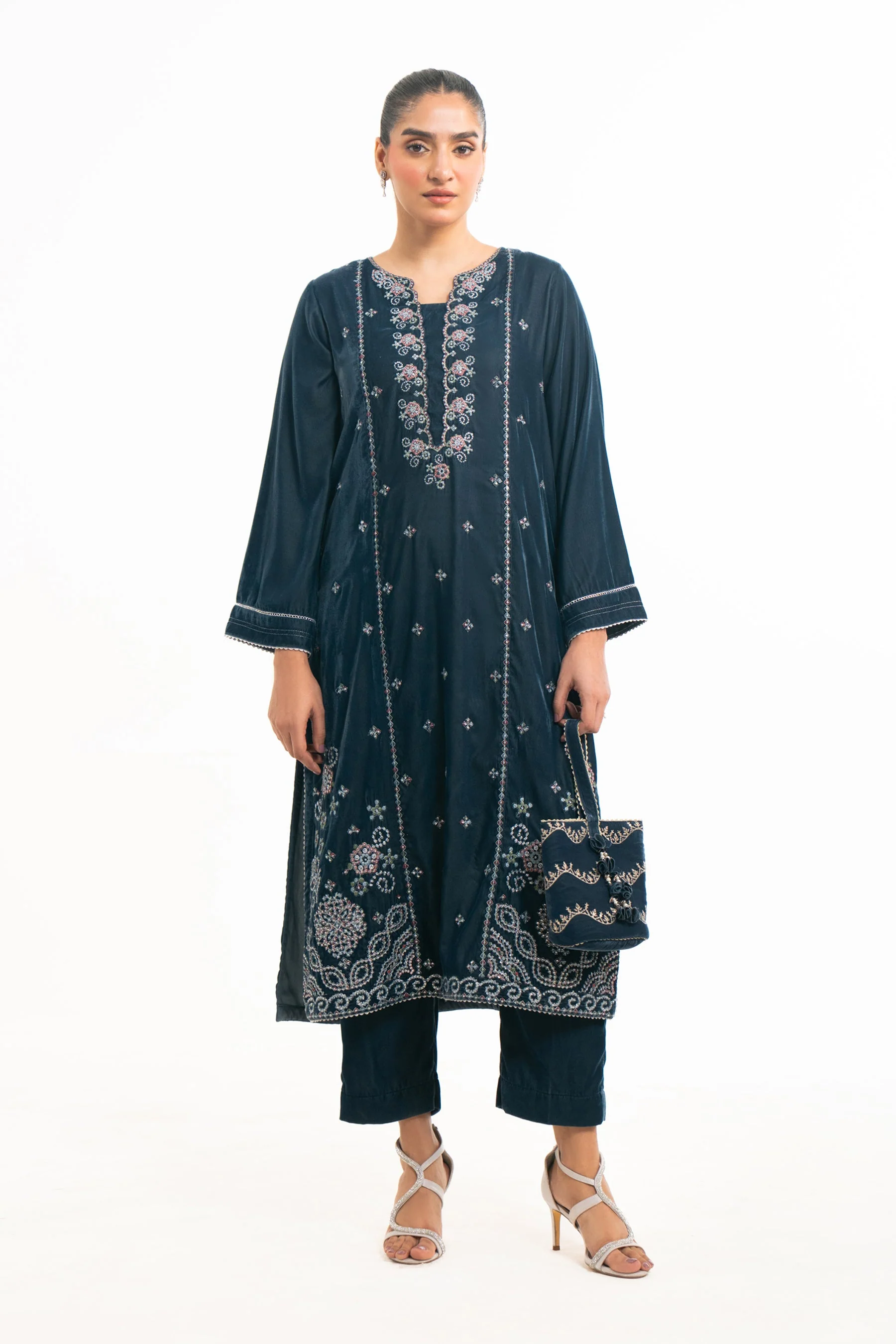 STITCHED EMBROIDERED VELVET SHIRT BOTTOM (FACTORY E-OUTLET)