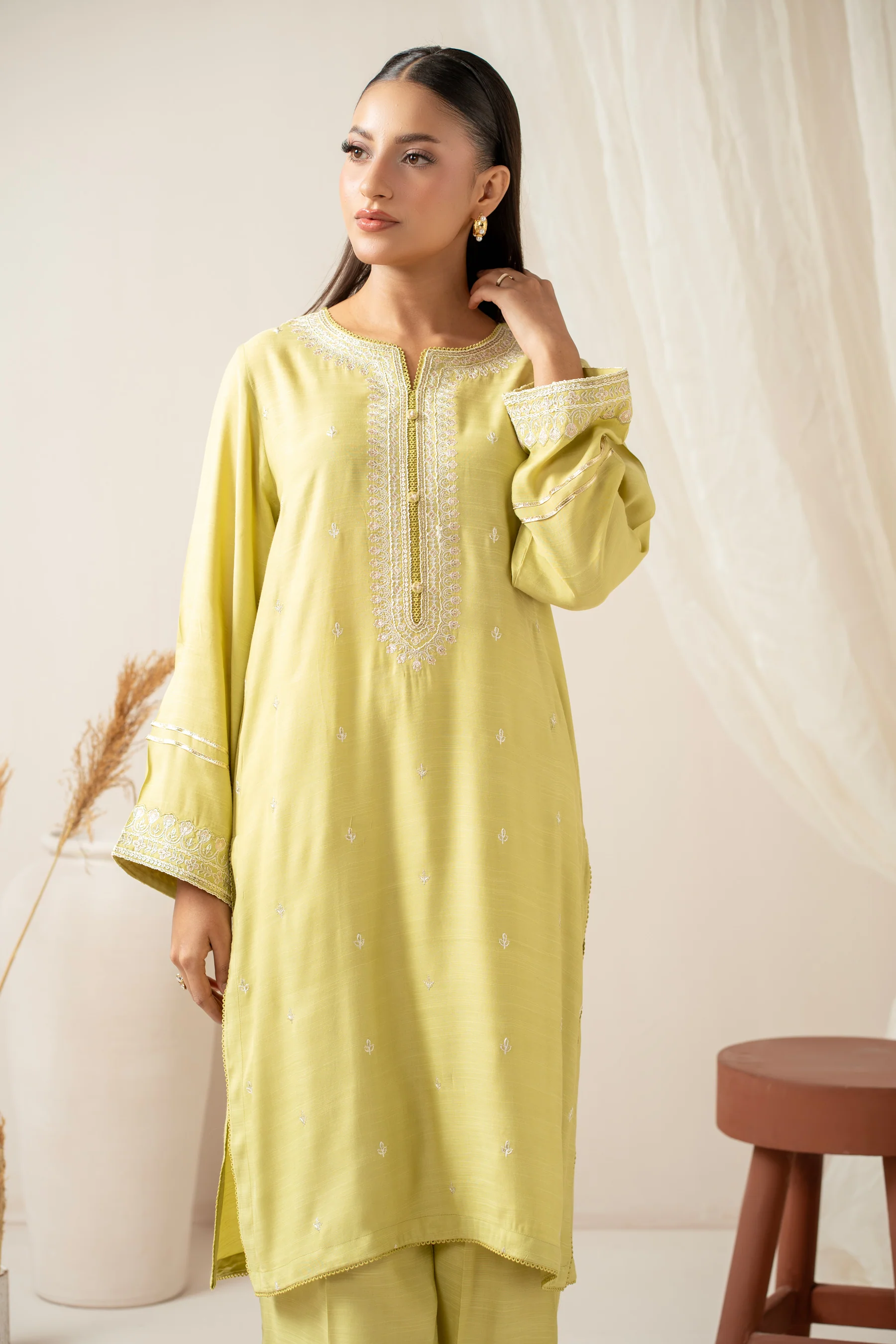 STITCHED EMBROIDERED SHIRT BOTTOM - Image 4