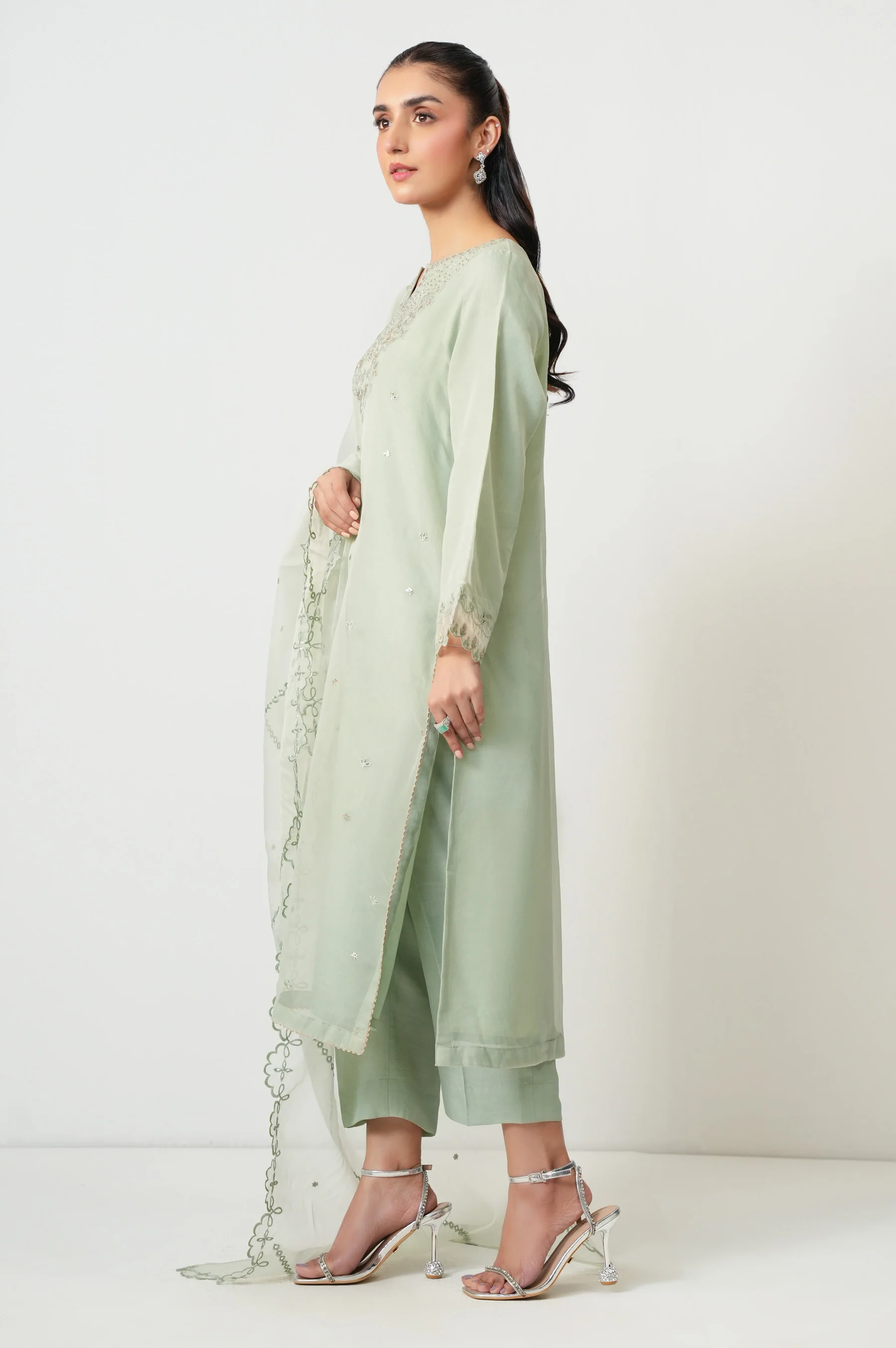 EMBROIDERED ORGANZA STITCHED SHIRT DUPATTA - Image 4