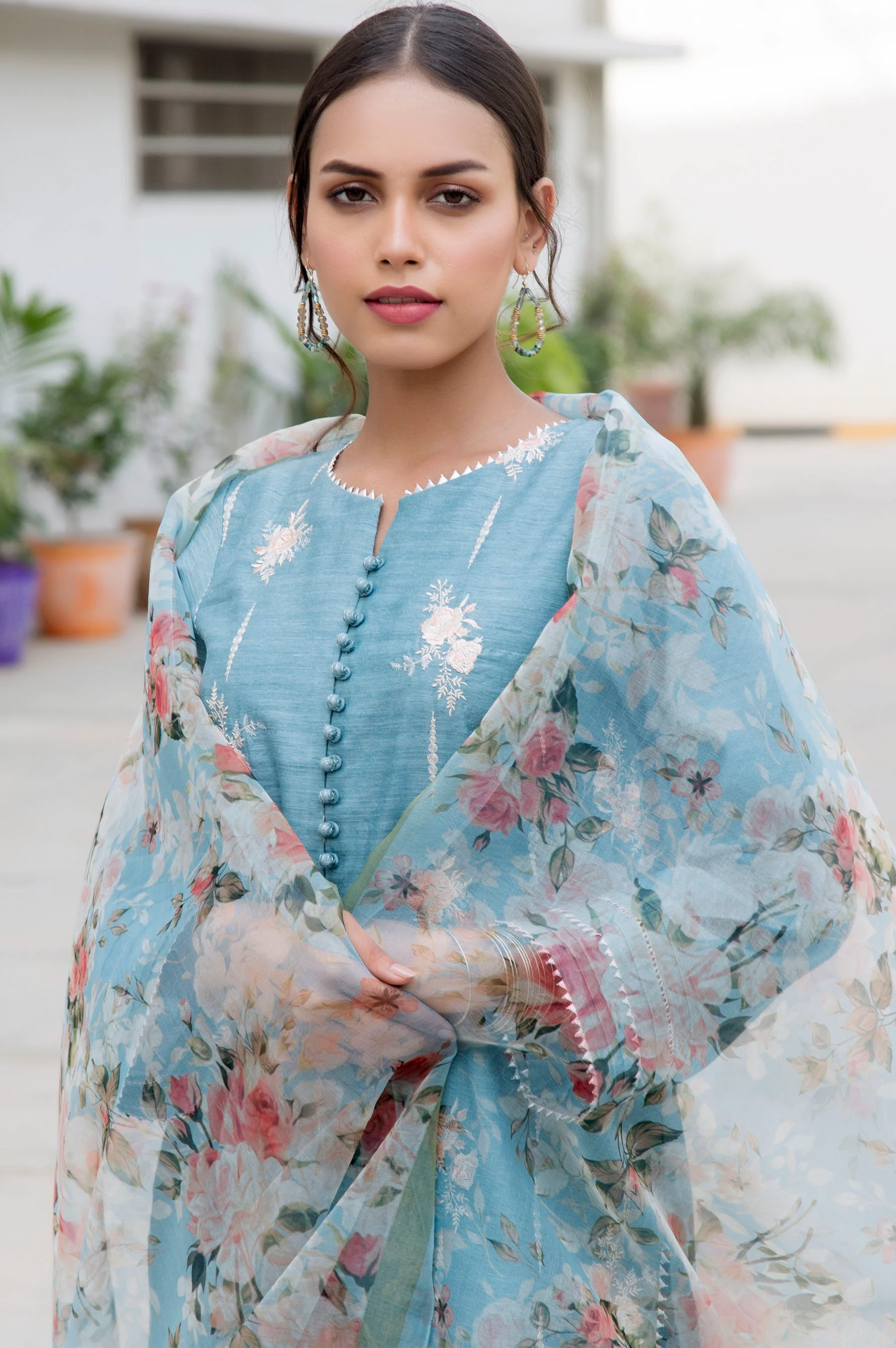 Stitched 2 Piece Slub Raw Silk Embroidered Suit - Image 3