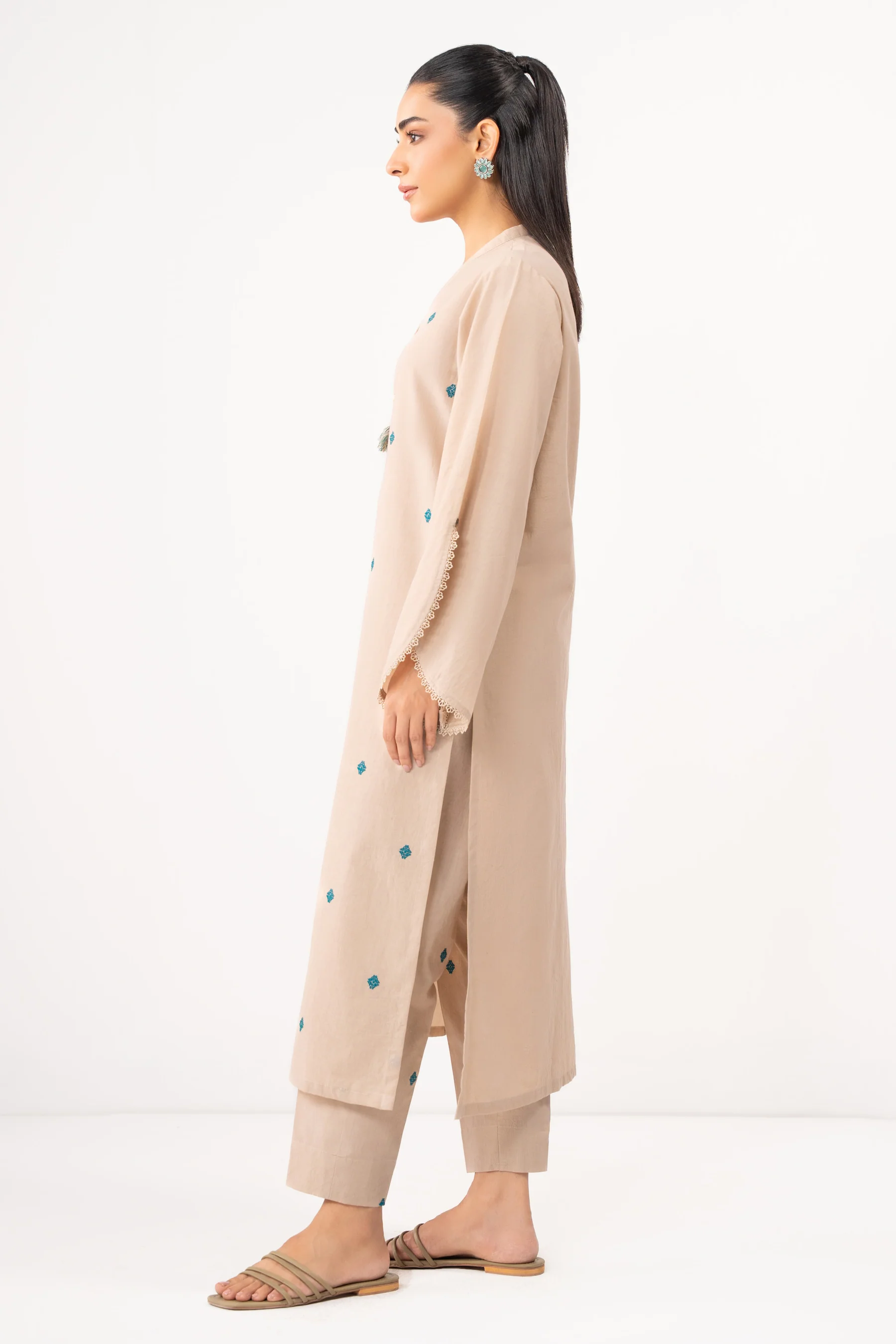 STITCHED EMBROIDERED TENCEL SUIT - Image 3