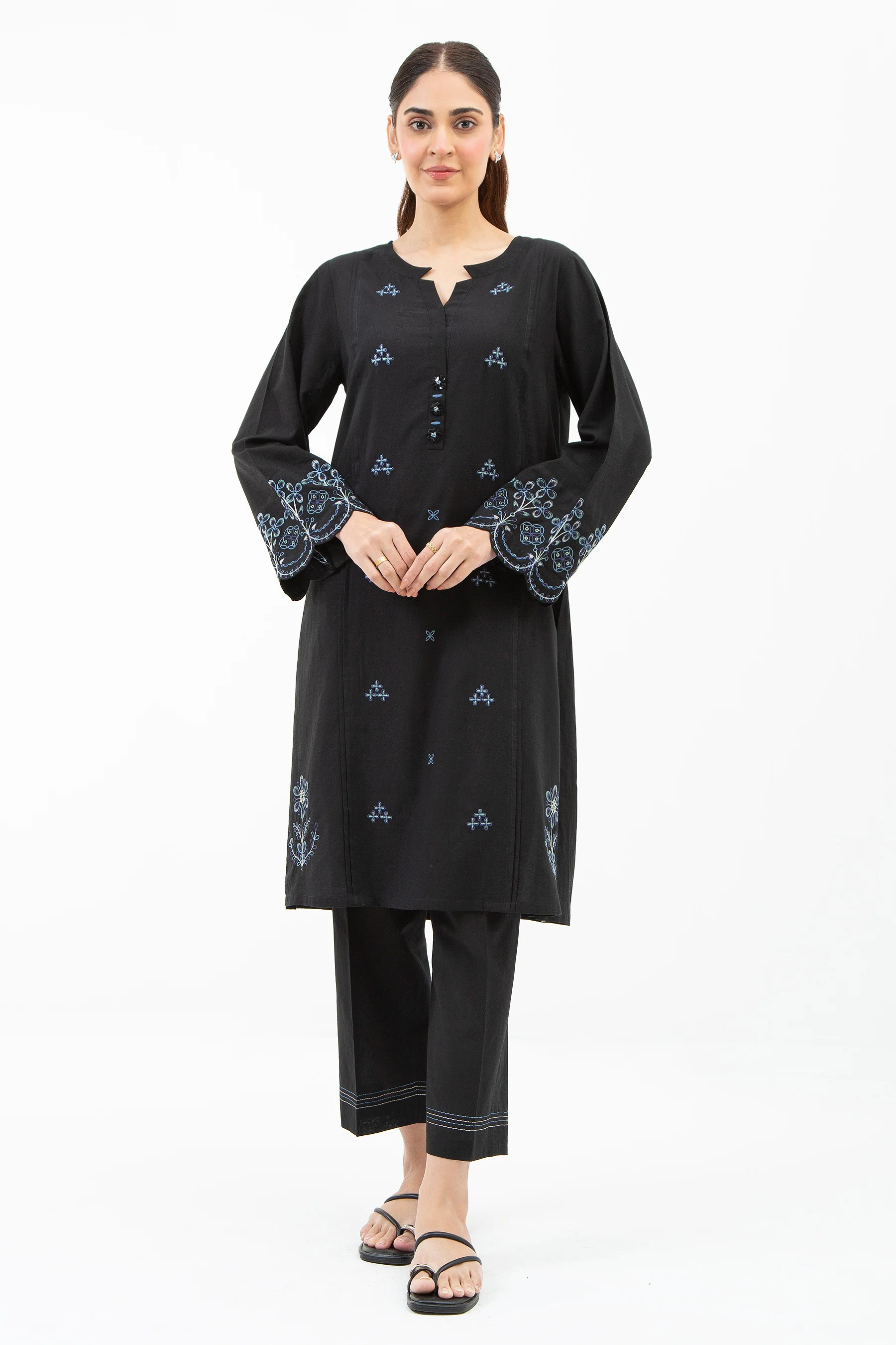 EMBROIDERED CAMBRIC STITCHED 2 PIECE SUIT