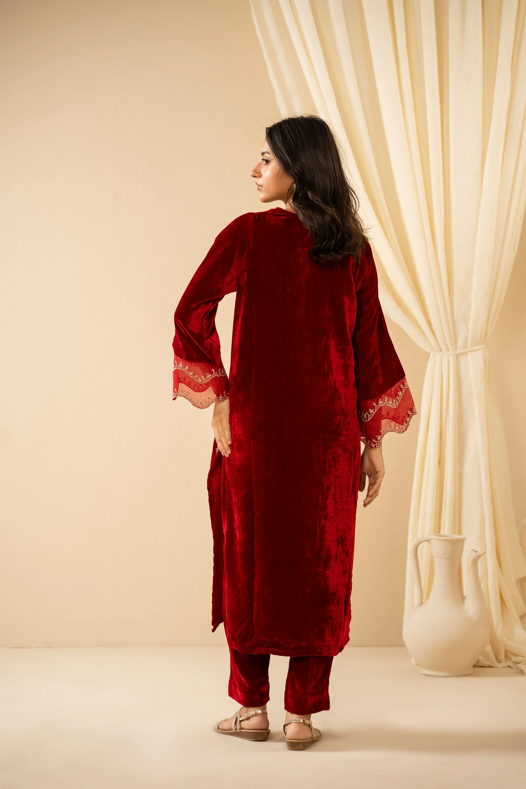 STITCHED EMBROIDERED VELVET SHIRT BOTTOM (FACTORY E-OUTLET) - Image 5