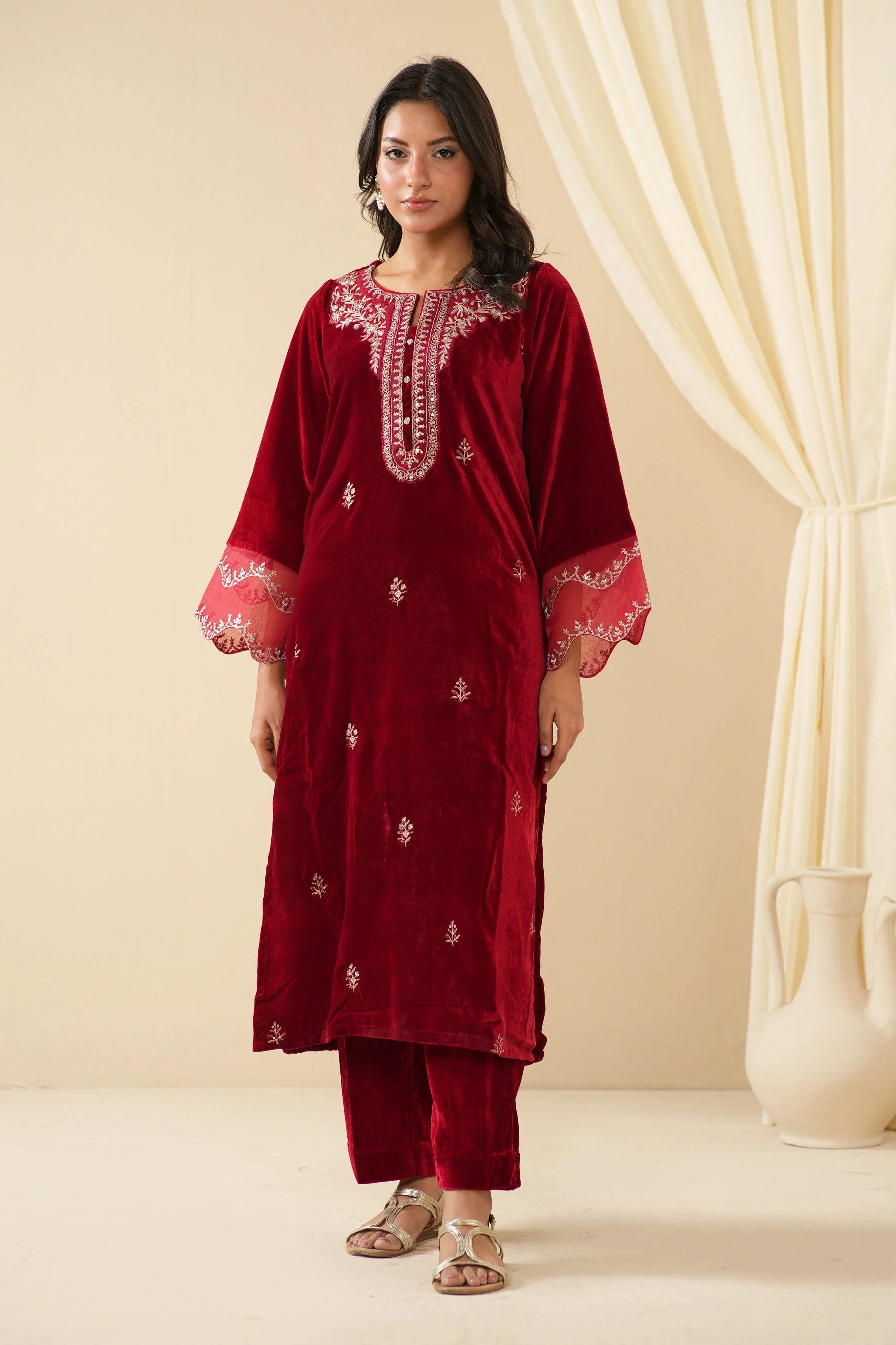 STITCHED EMBROIDERED VELVET SHIRT BOTTOM (FACTORY E-OUTLET) - Image 7