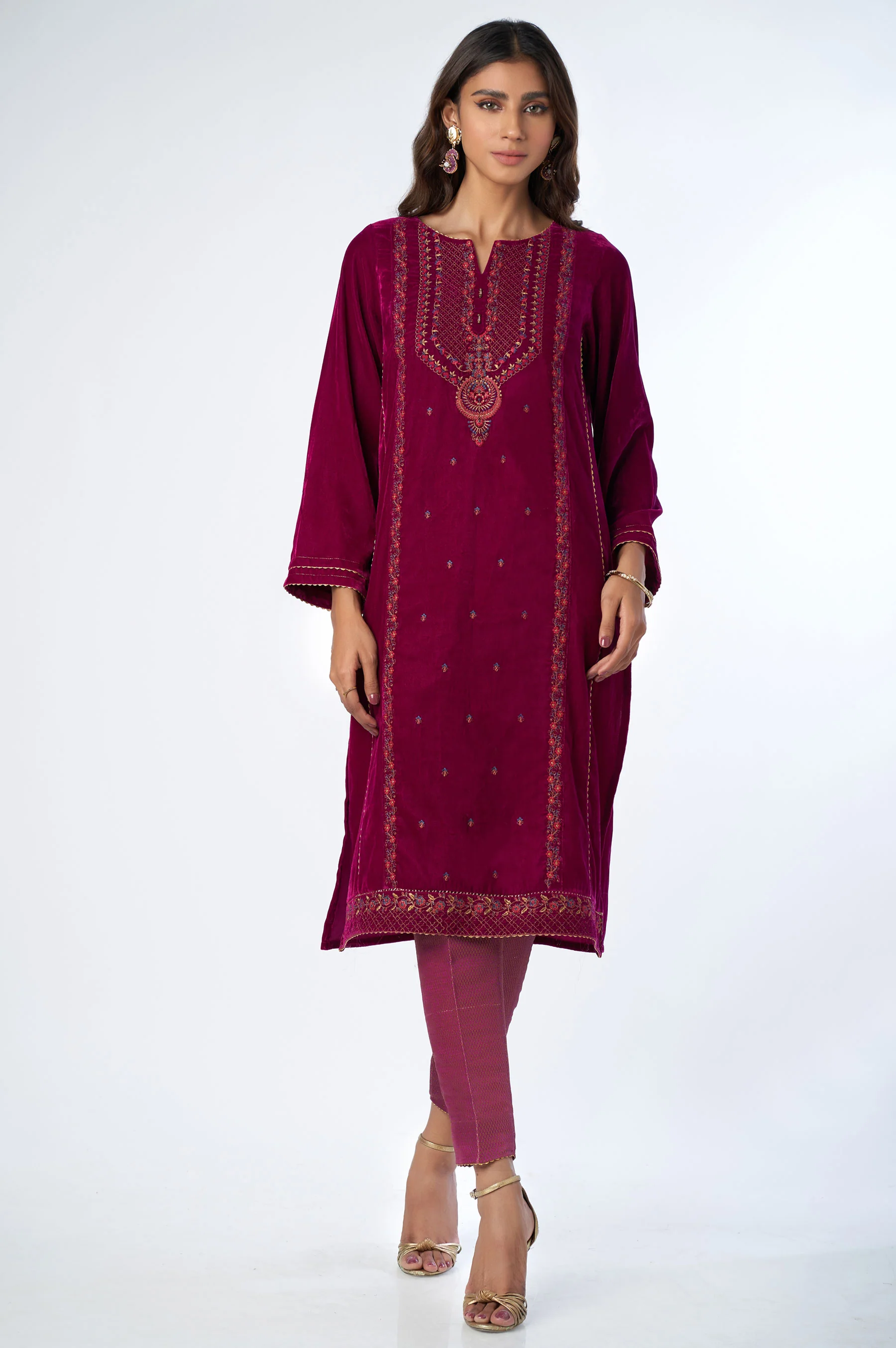 Stitched 2 Piece Velvet Embroidered Suit - Image 3
