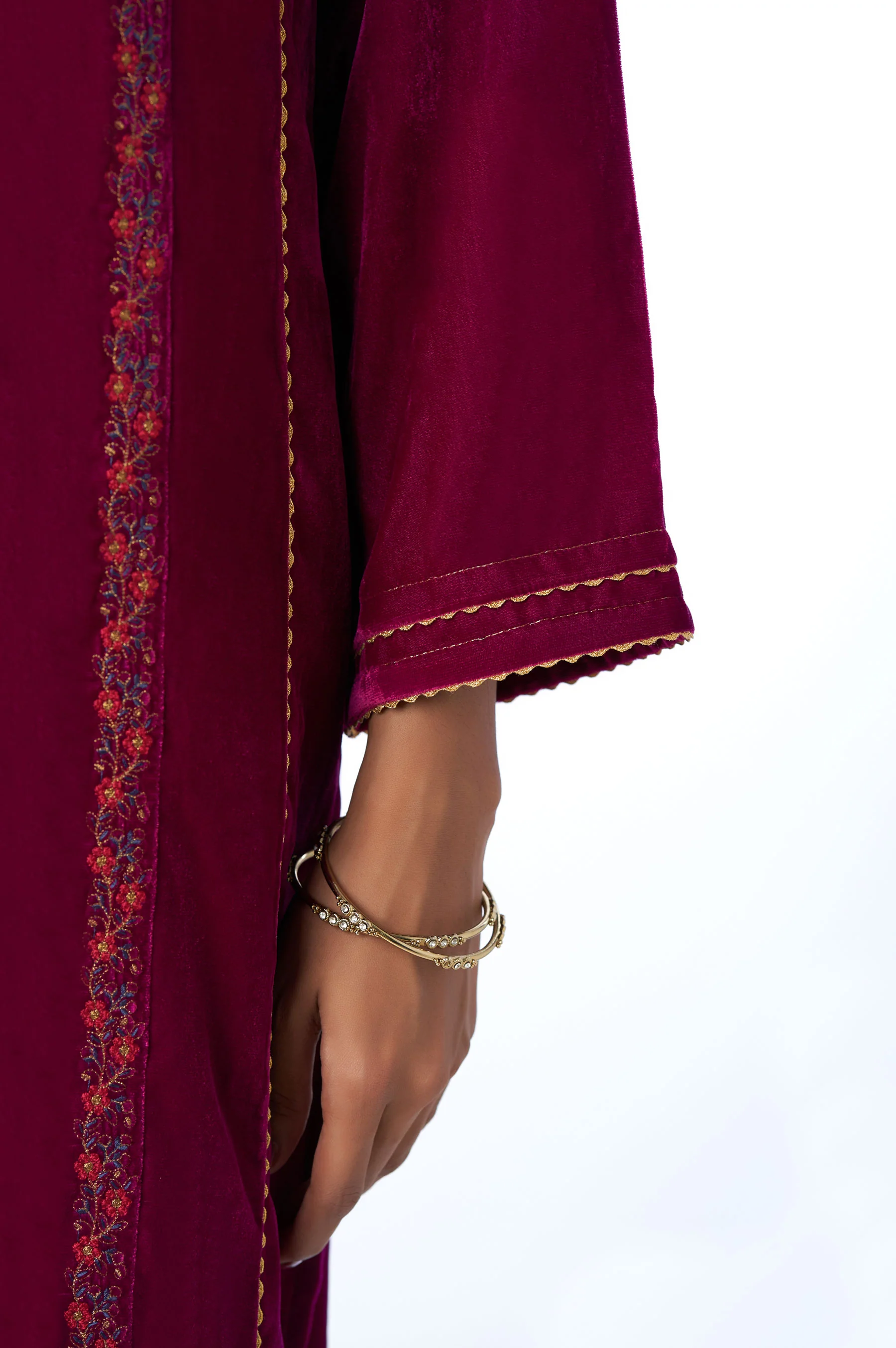 Stitched 2 Piece Velvet Embroidered Suit - Image 5