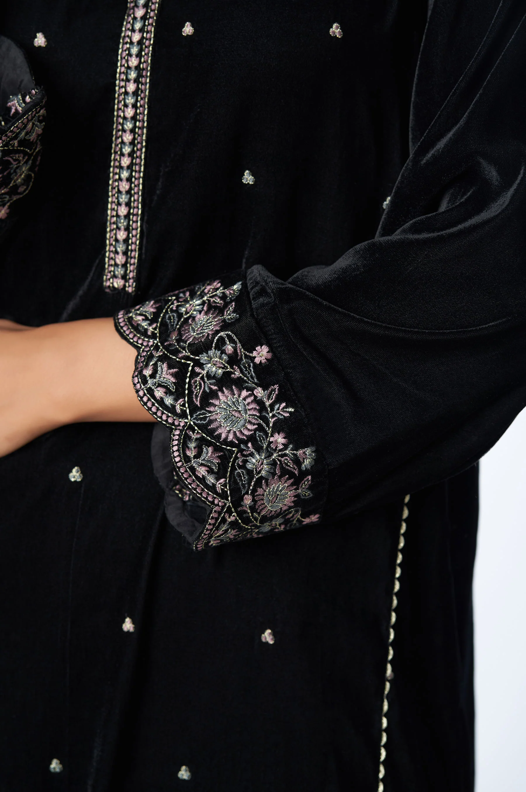 Stitched 2 Piece Velvet Embroidered Suit - Image 5