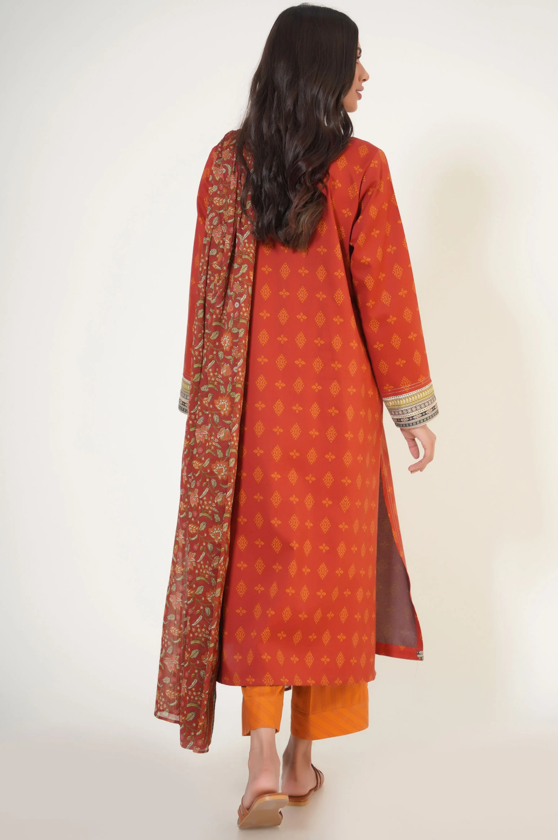 Stitched 3 Piece Printed Lawn - Image 5