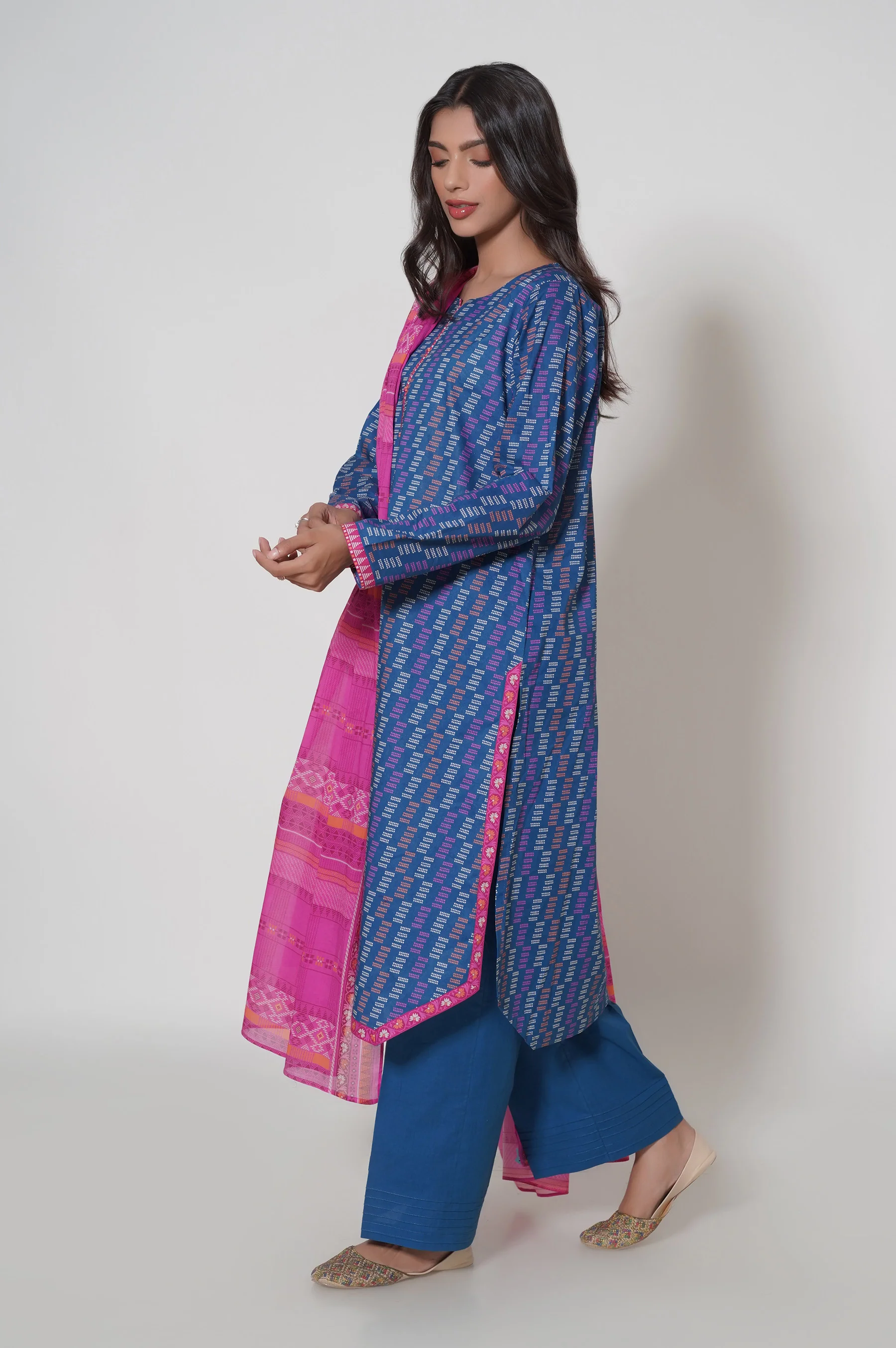 Stitched 3 Piece Cambric Suit - Image 3