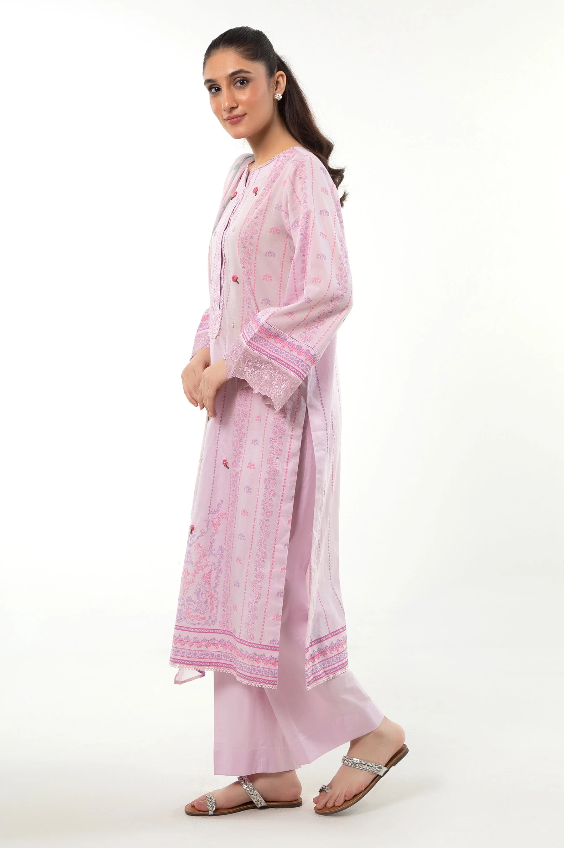 EMBROIDERED LAW STITCHED 3 PIECE SUIT (FACTORY E-OUTLET) - Image 7