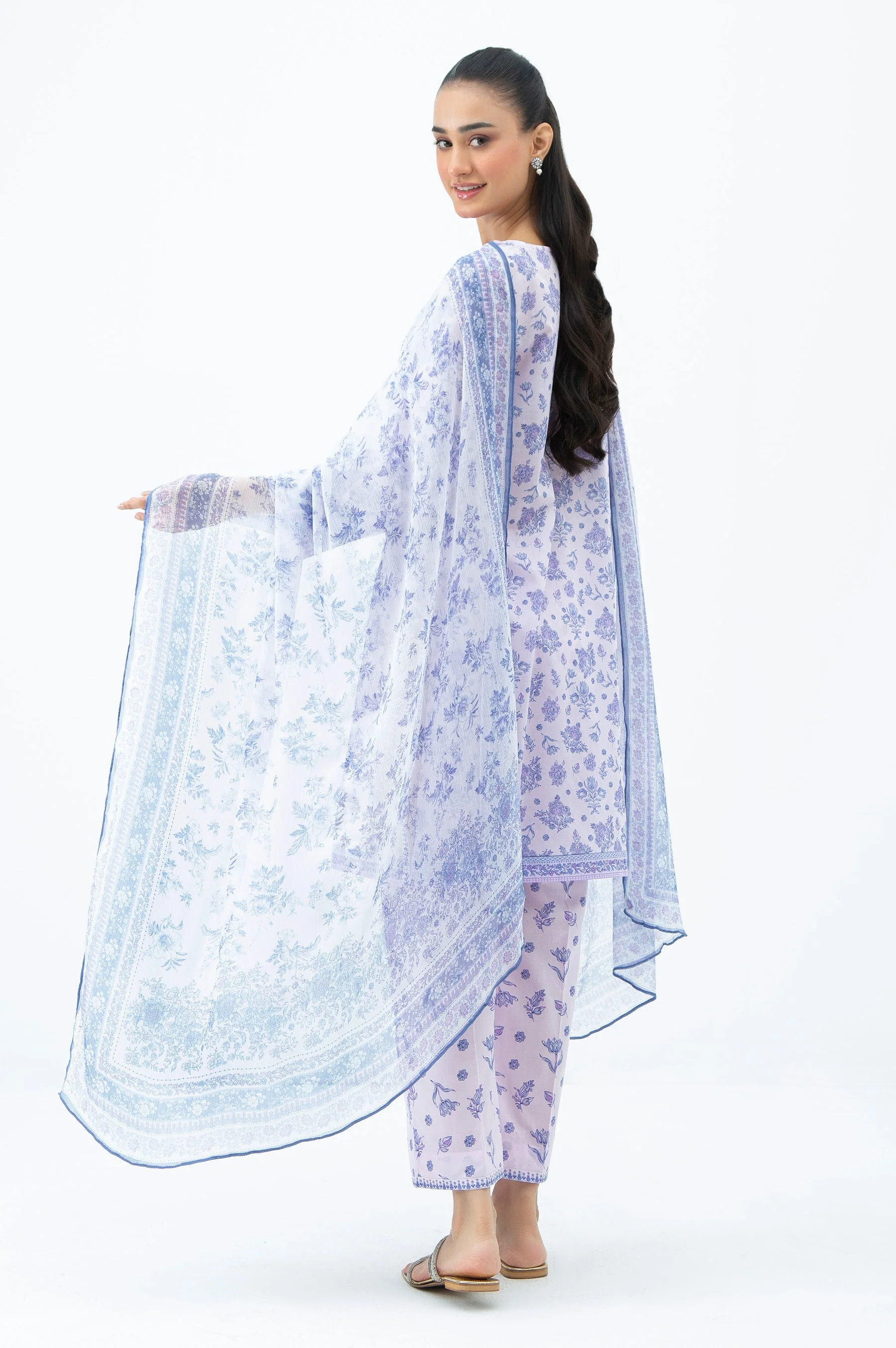 STITCHED EMBROIDERED LAWN SUIT (FACTORY E-OUTLET) - Image 6
