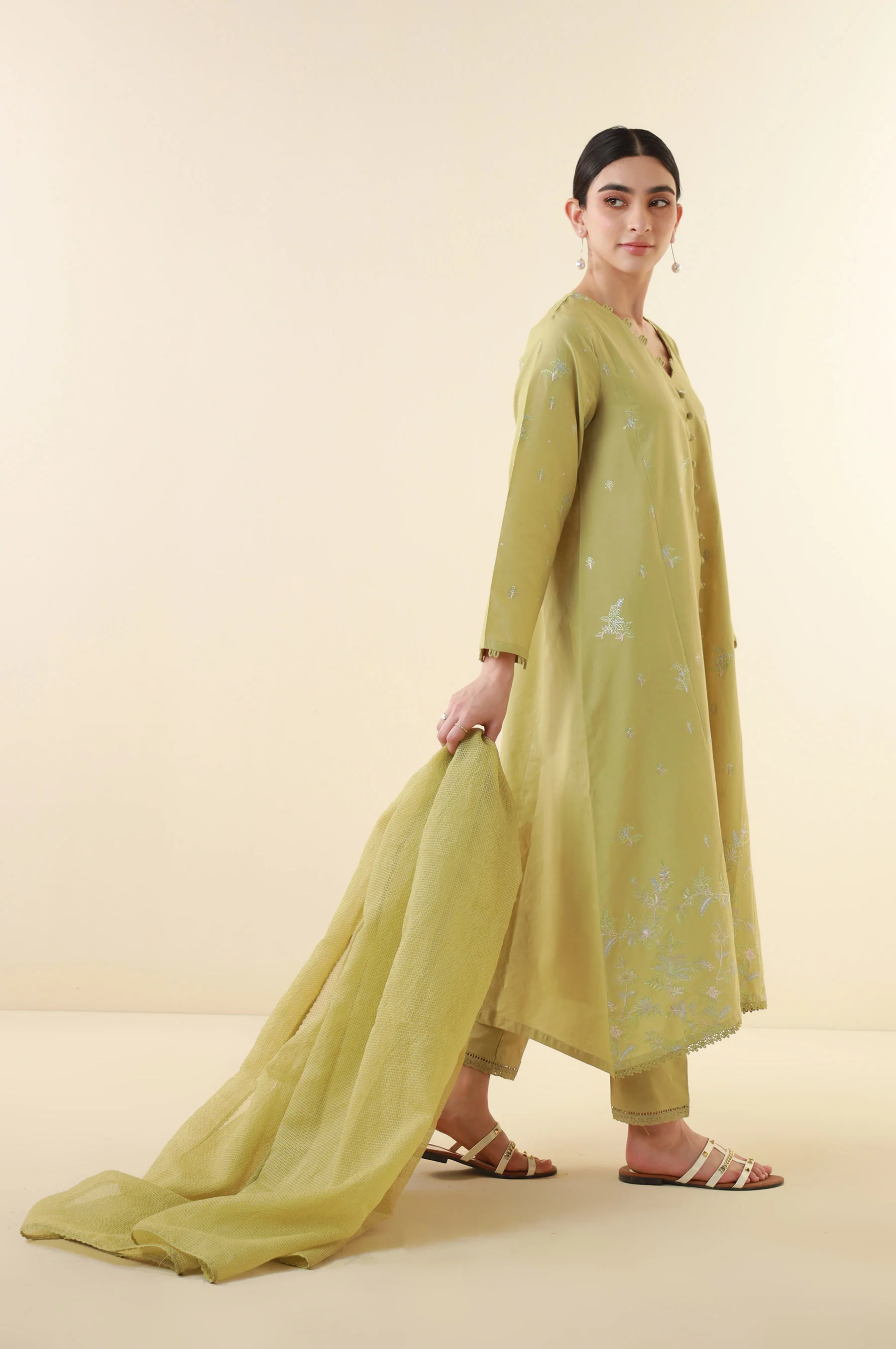 Stitched 3 Piece Embroidered Cambric Outfit - Image 5