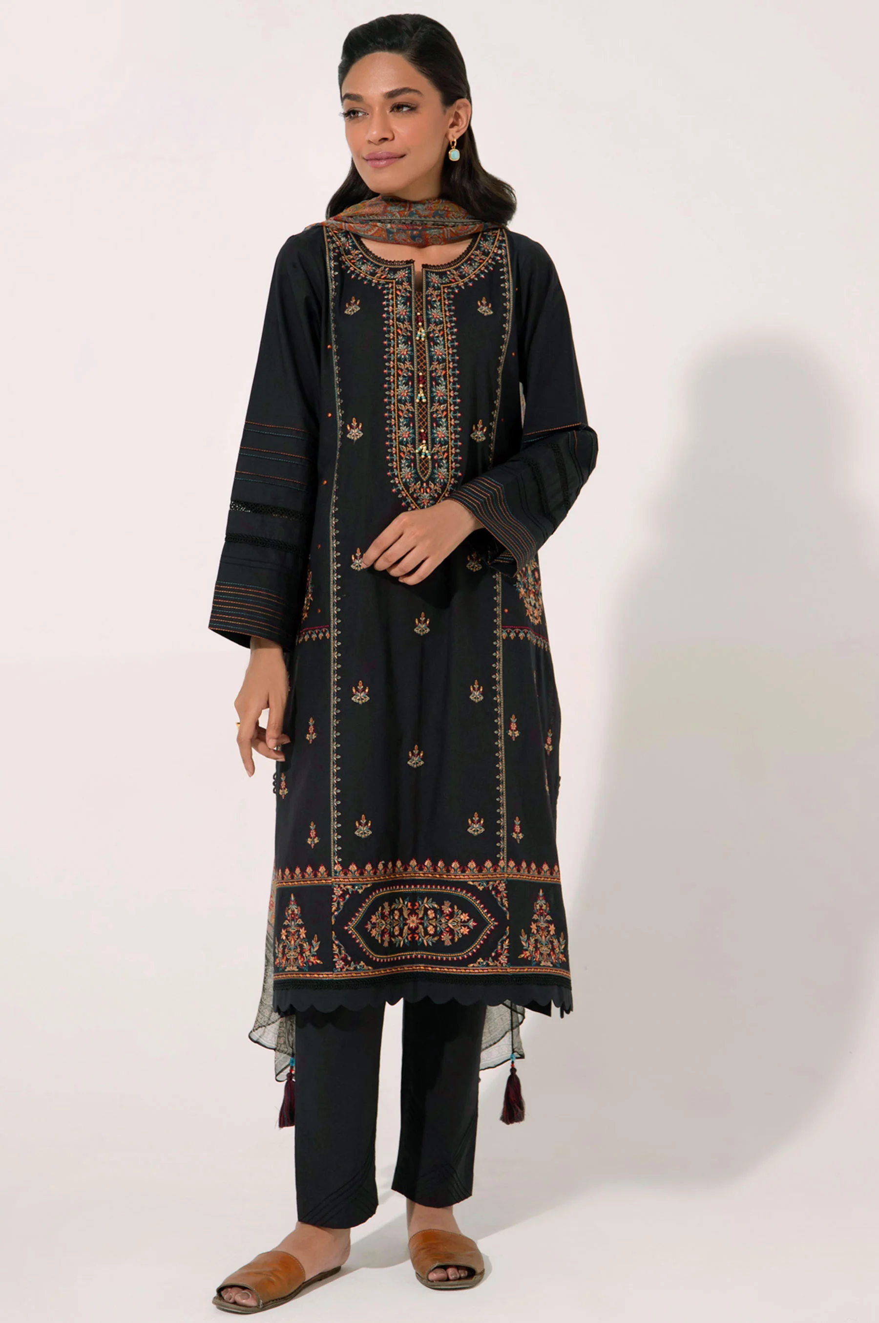 Stitched 3 Piece Embroidered Cambric Shirt with Printed Chiffon Dupatta - Image 6