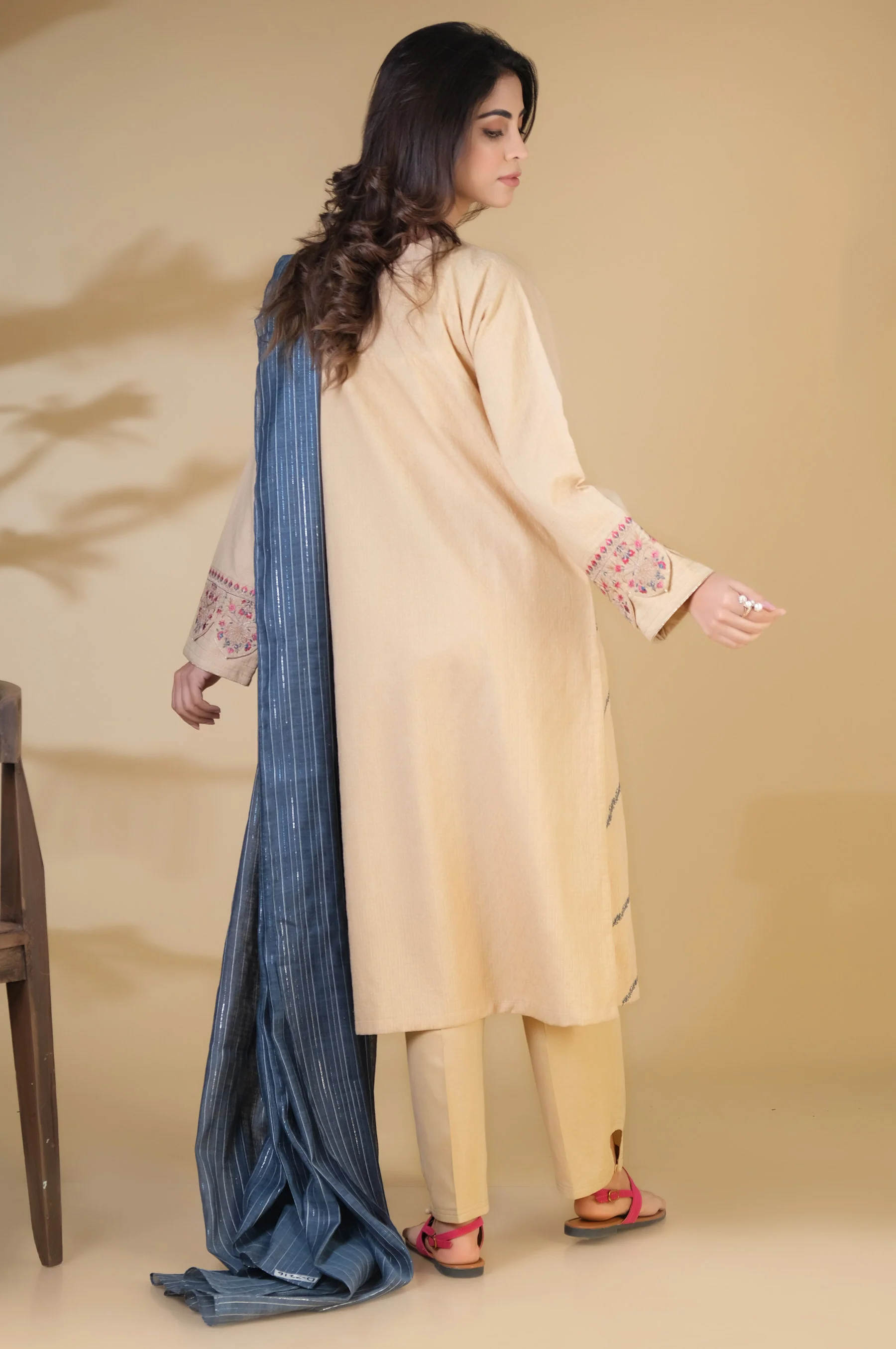 Stitched 3 Piece Embroidered Jacquard Suit - Image 3