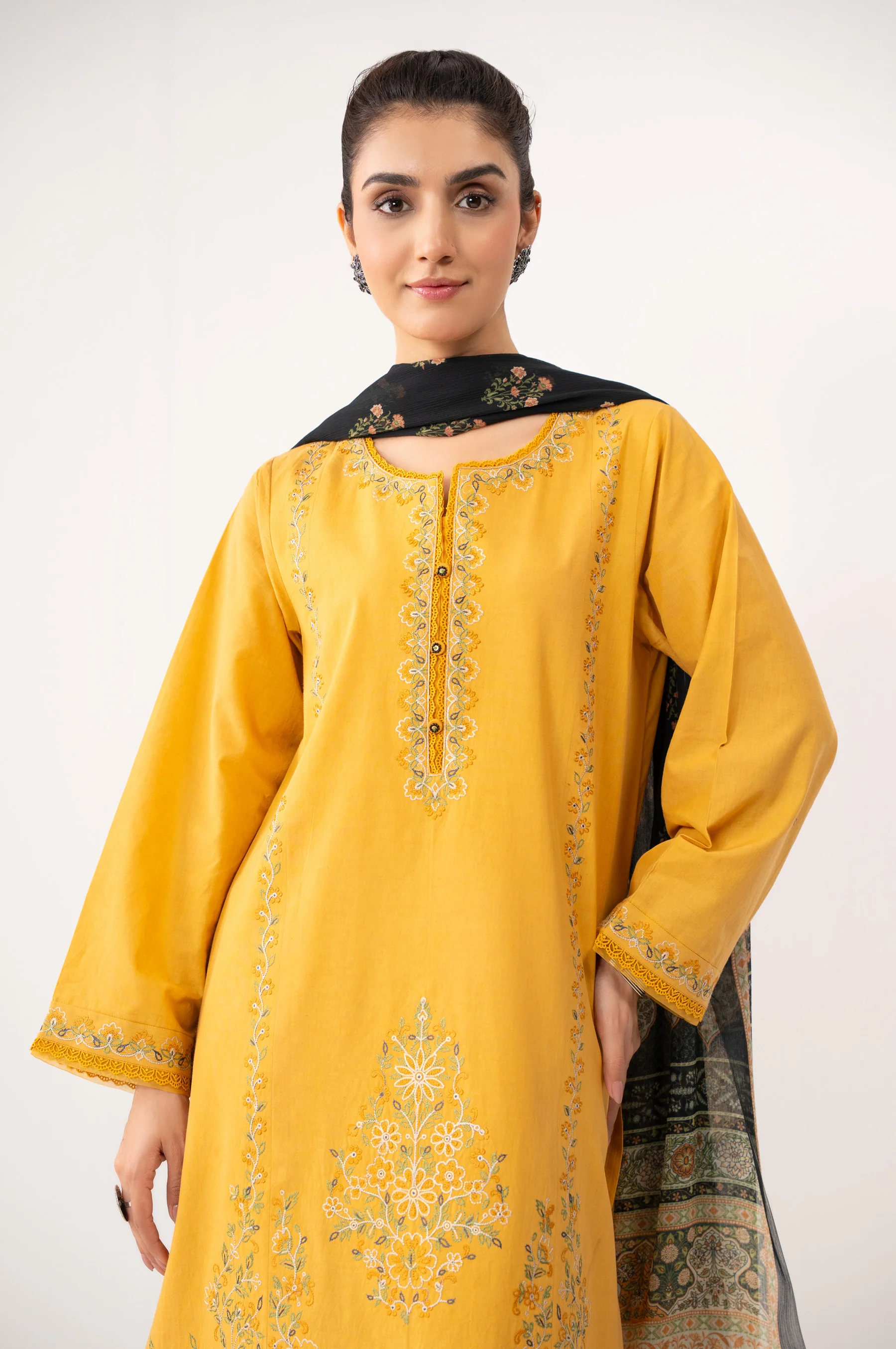 STITCHED EMBROIDERED CAMBRIC SUIT - Image 2