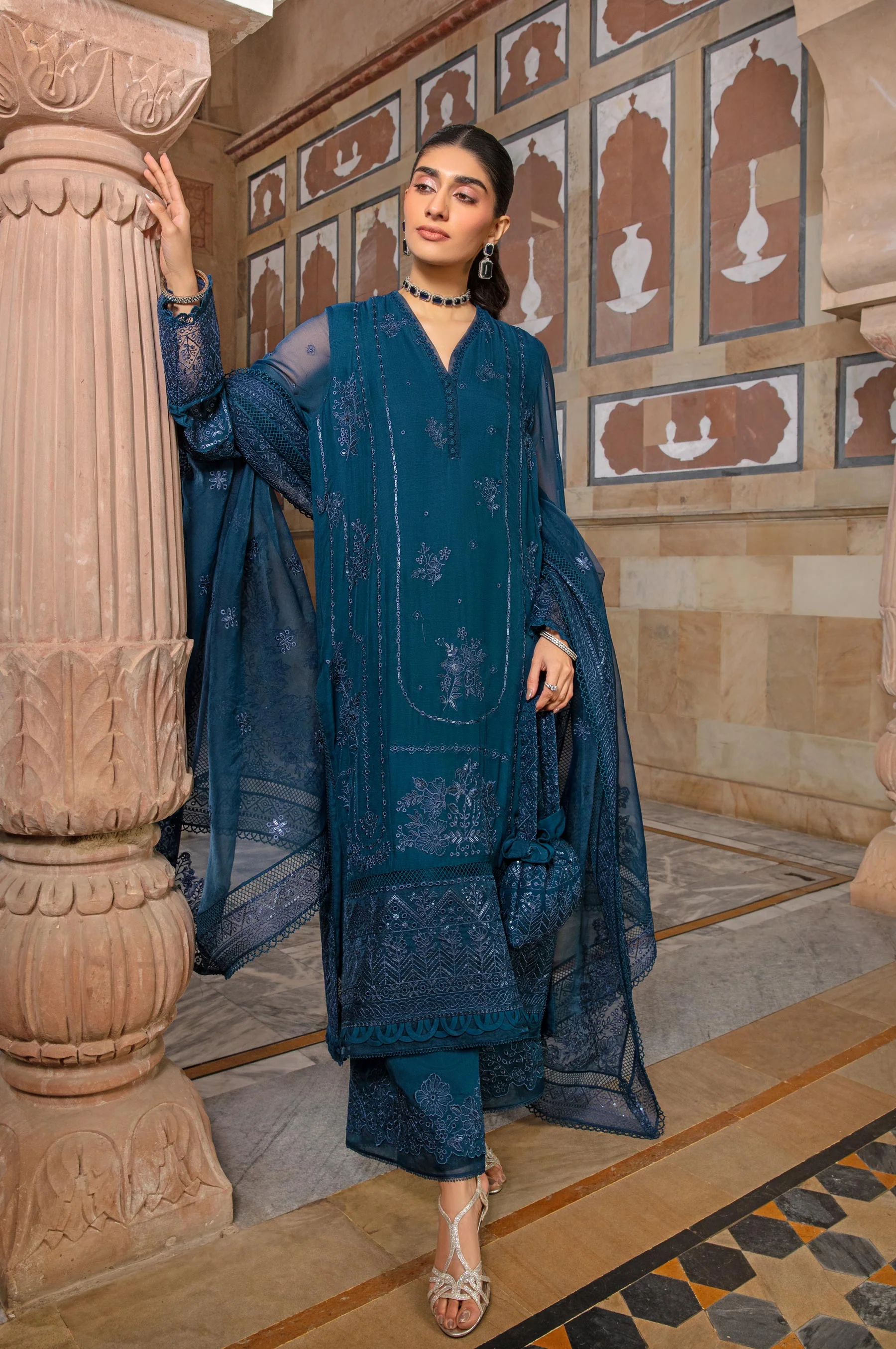 3 Piece Embroidered Chiffon Suit - Image 4