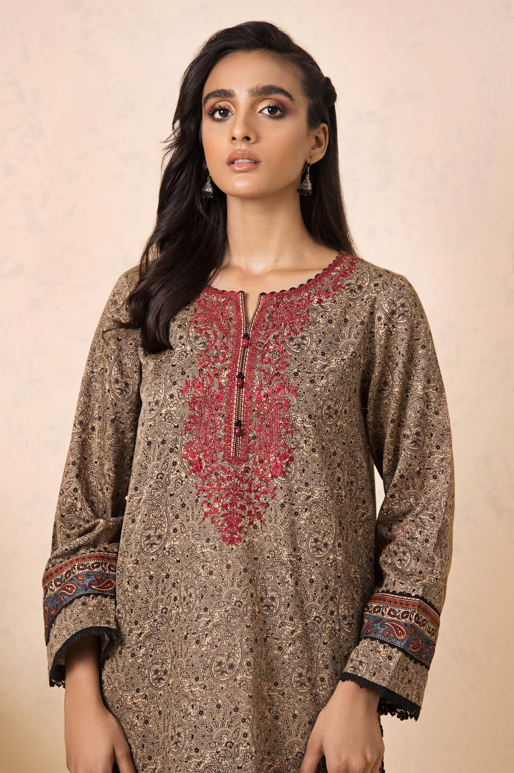 Stitched 3 Piece Embroidered Cottel Suit - Image 4