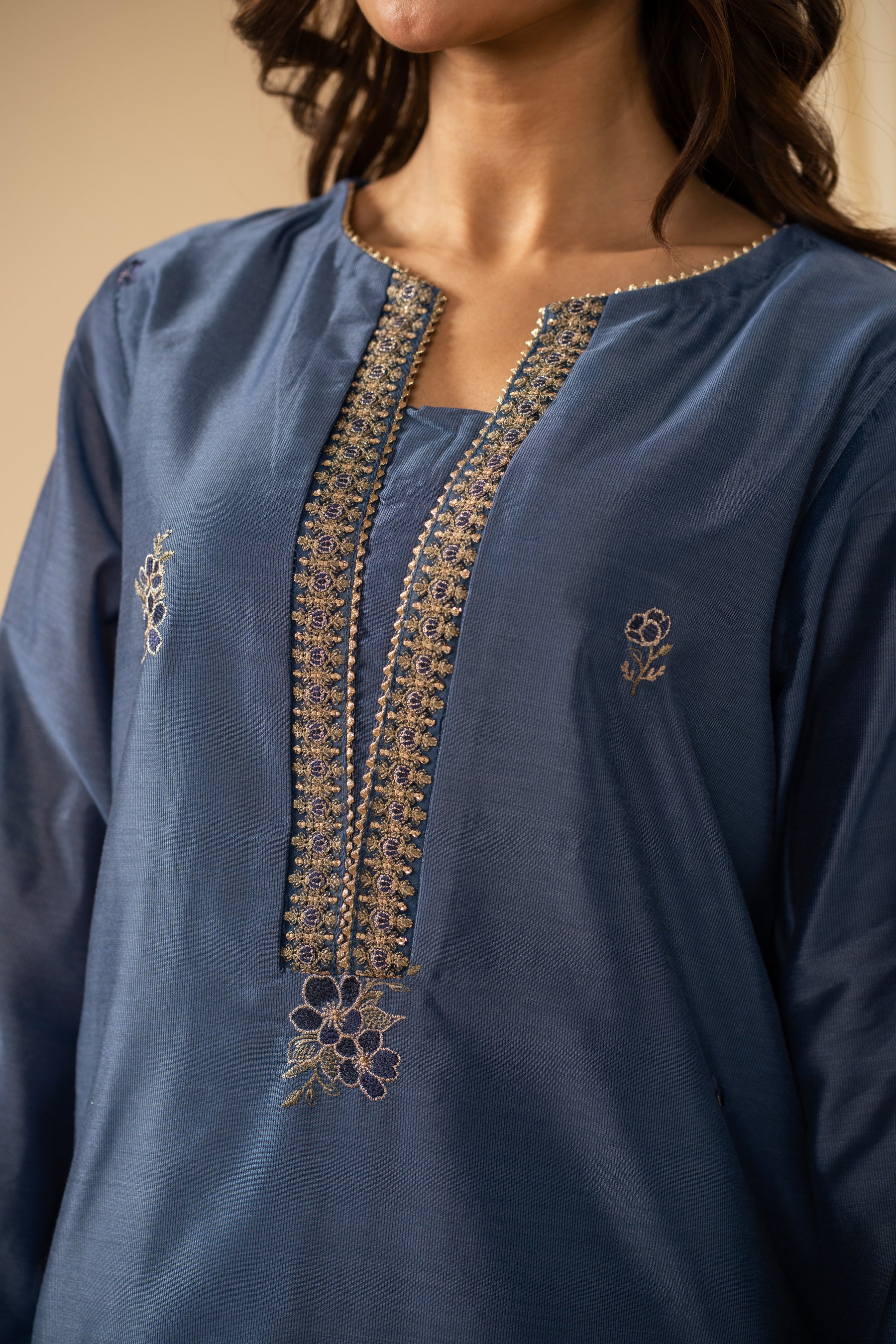 STITCHED EMBROIDERED COTTON NET SUIT - Image 5