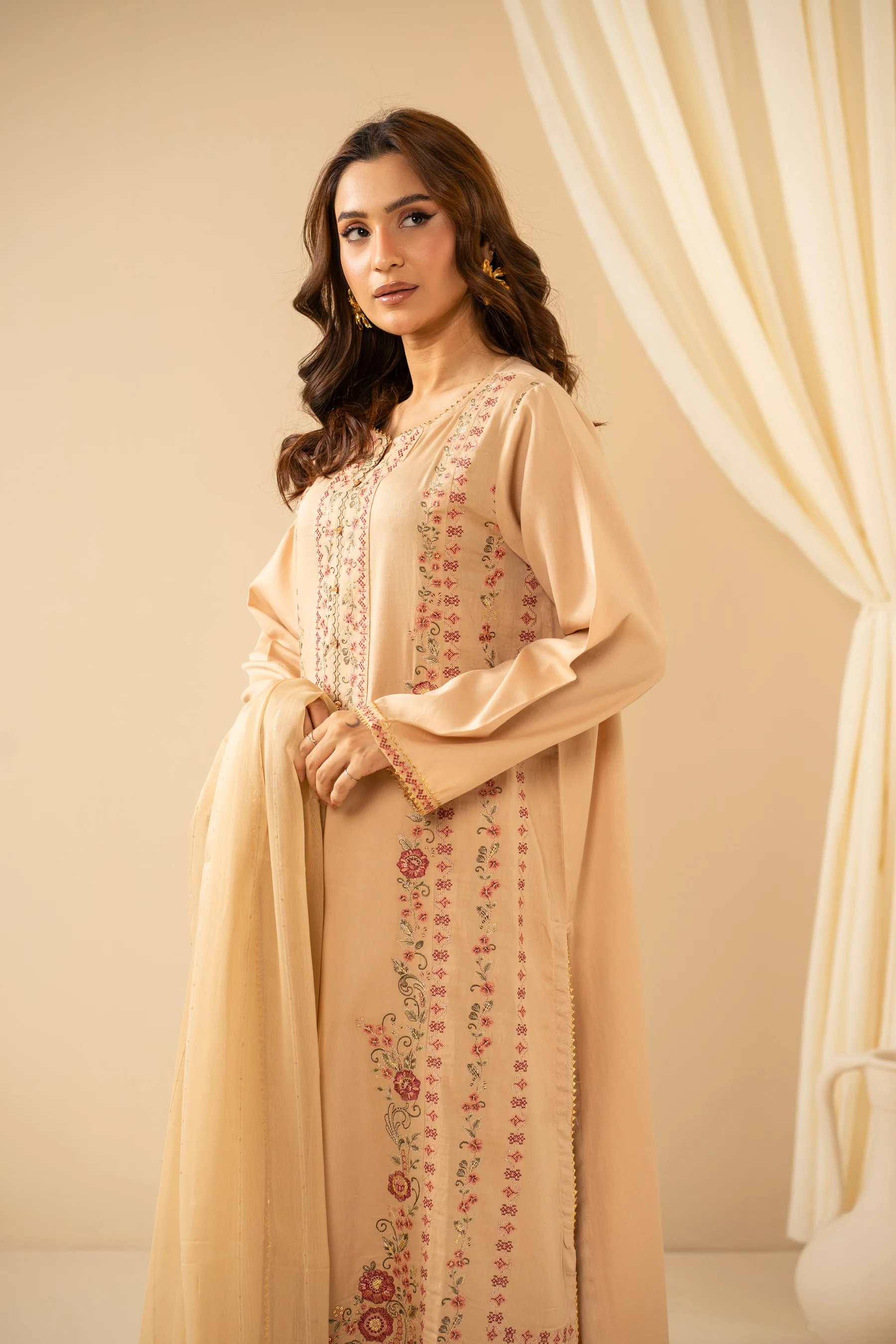 STITCHED EMBROIDERED COTTON NET SUIT - Image 3