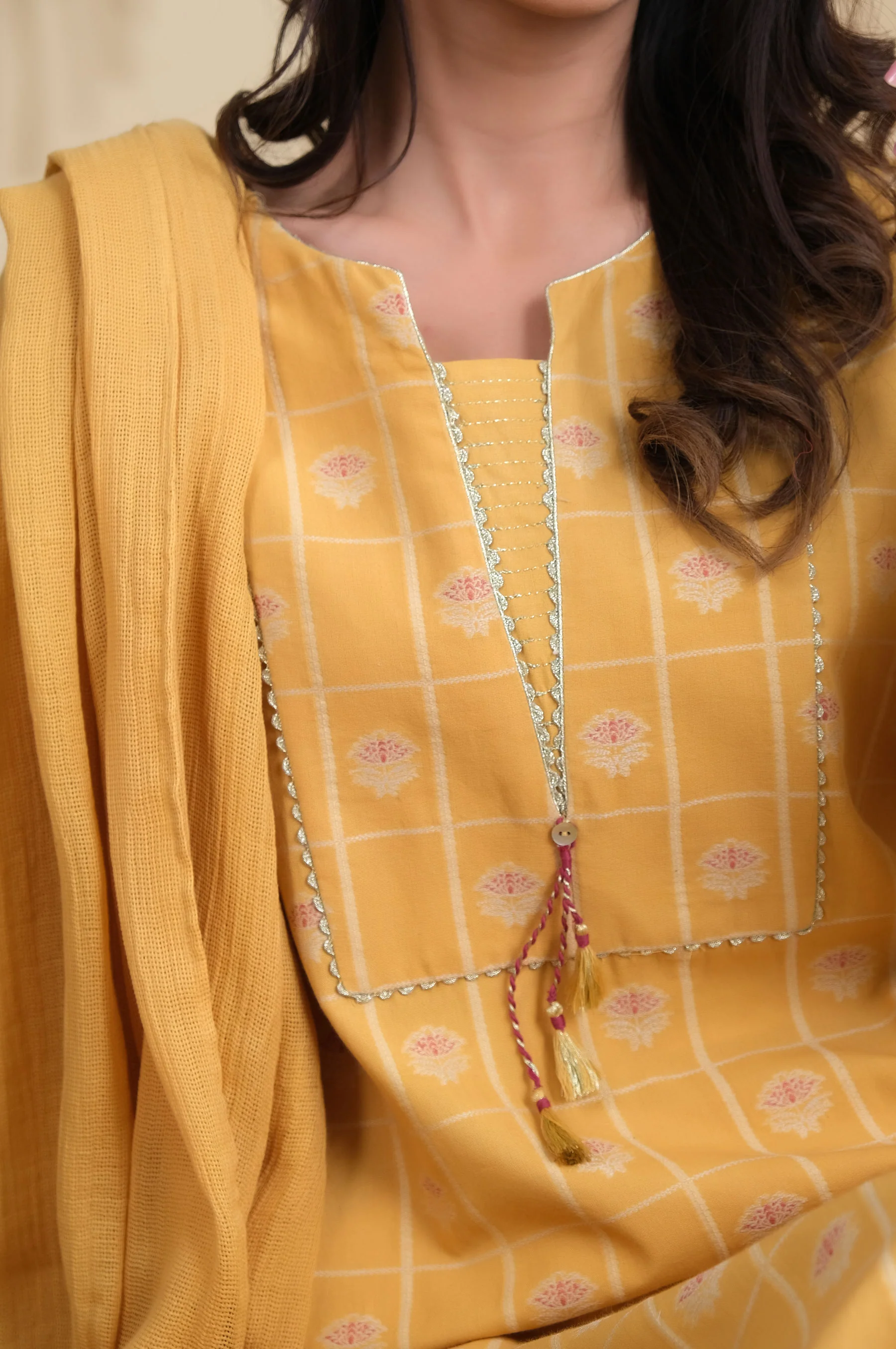 Stitched 3 Piece Embroidered Jacquard Suit - Image 3
