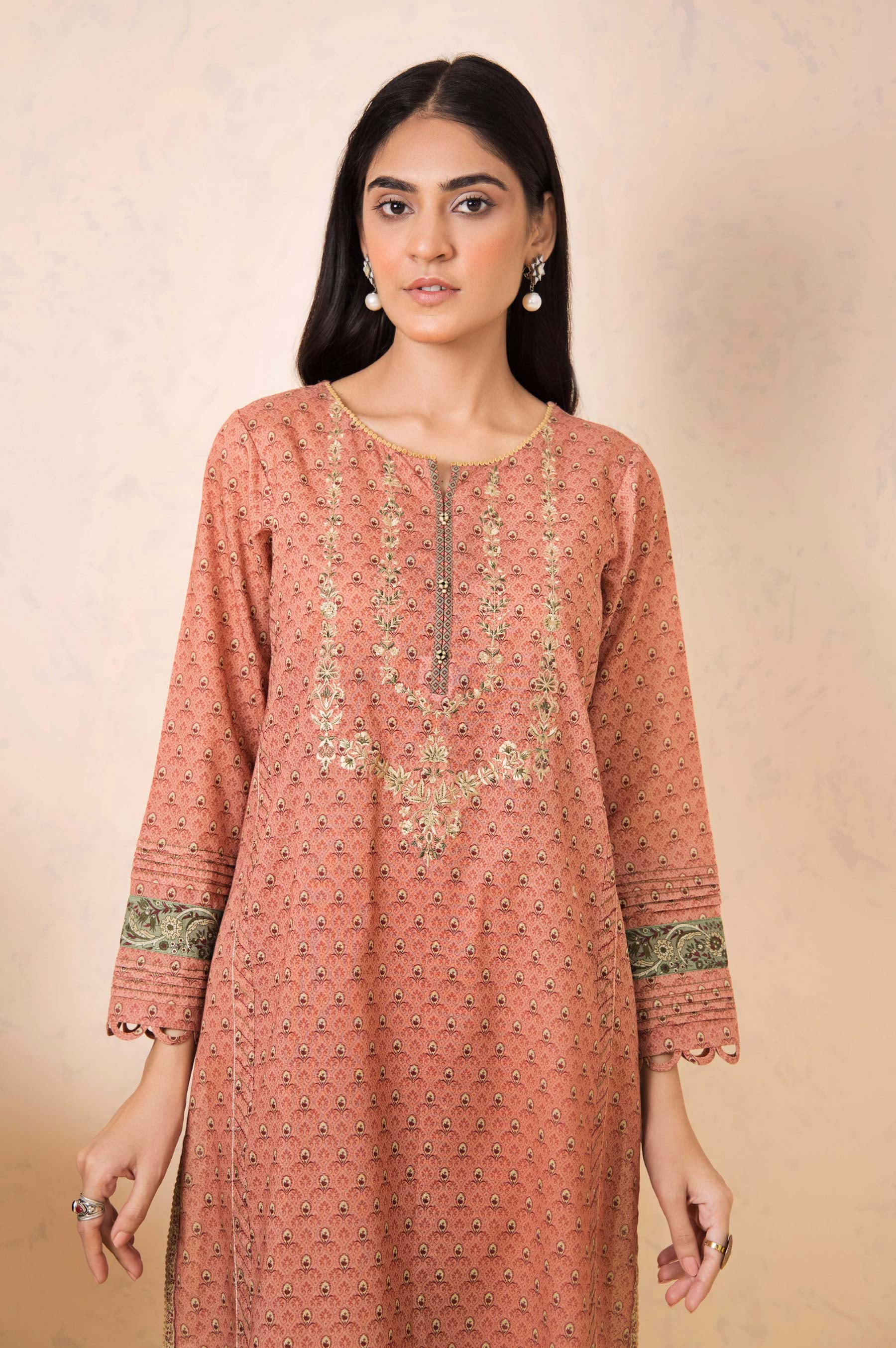 Stitched 3 Piece Embroidered Karandi Suit - Image 5