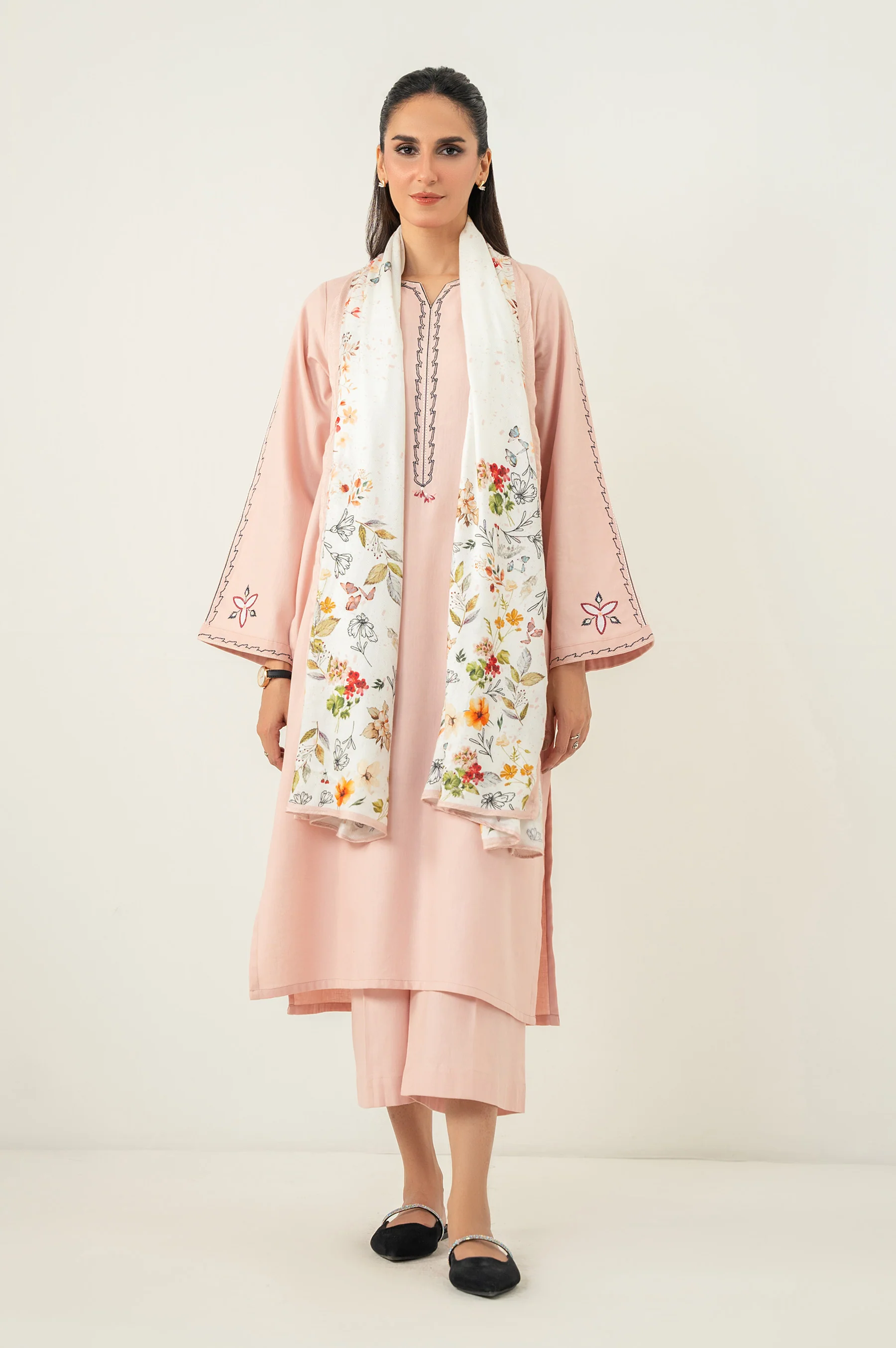 STITCHED EMBROIDERED SUIT