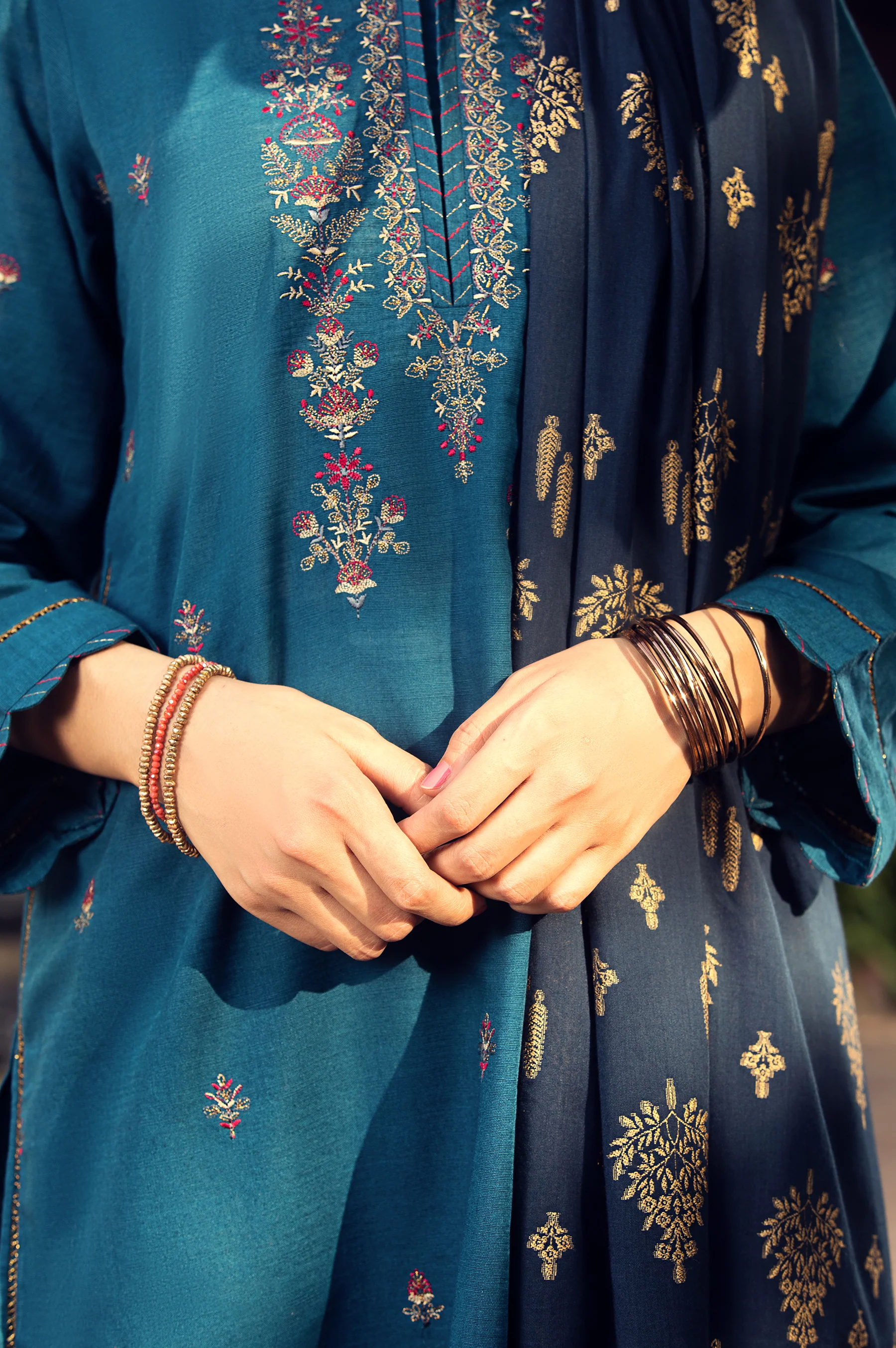 Stitched 3 Piece Embroidered Khaddar Suit - Image 2