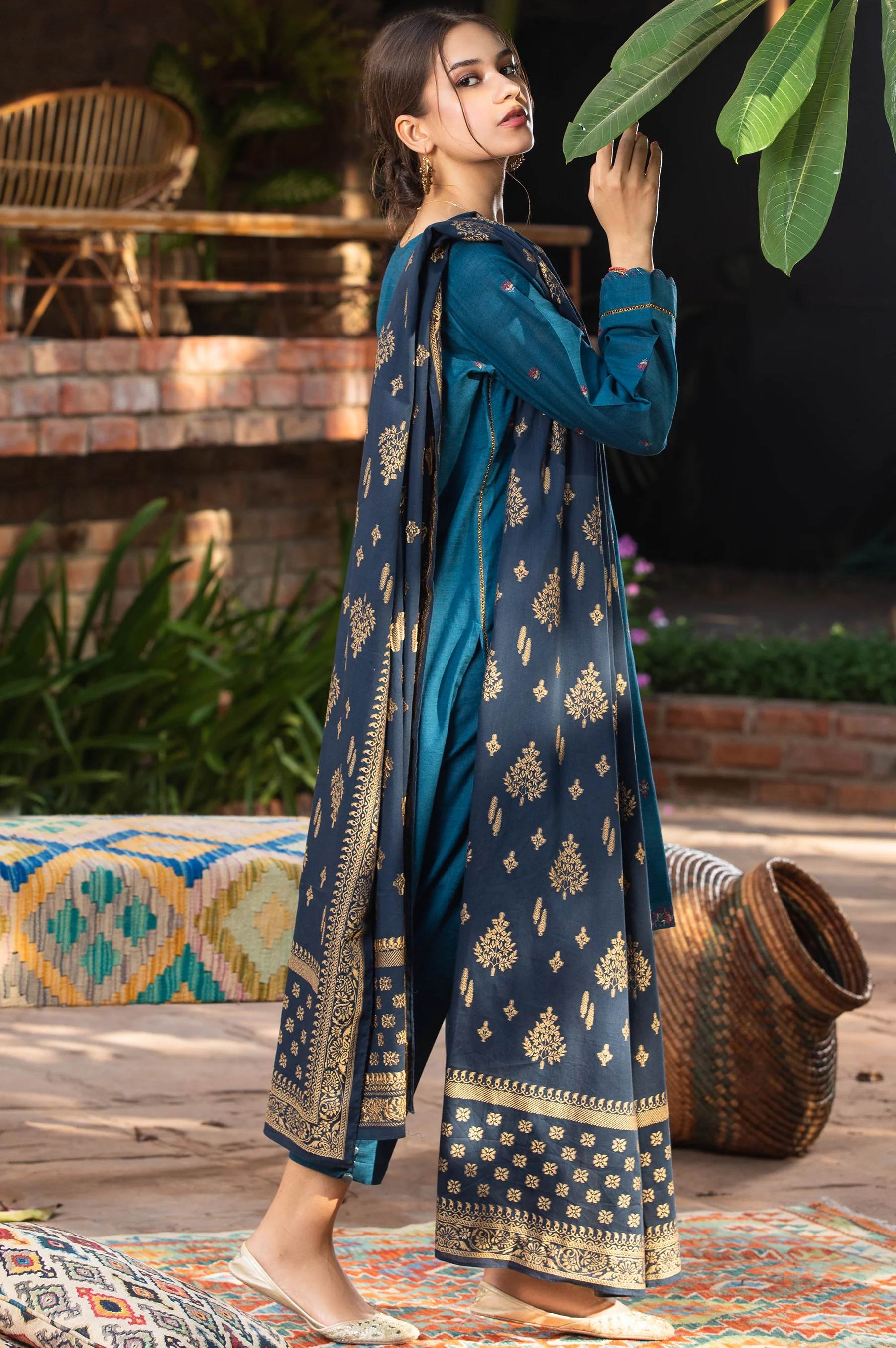 Stitched 3 Piece Embroidered Khaddar Suit - Image 5
