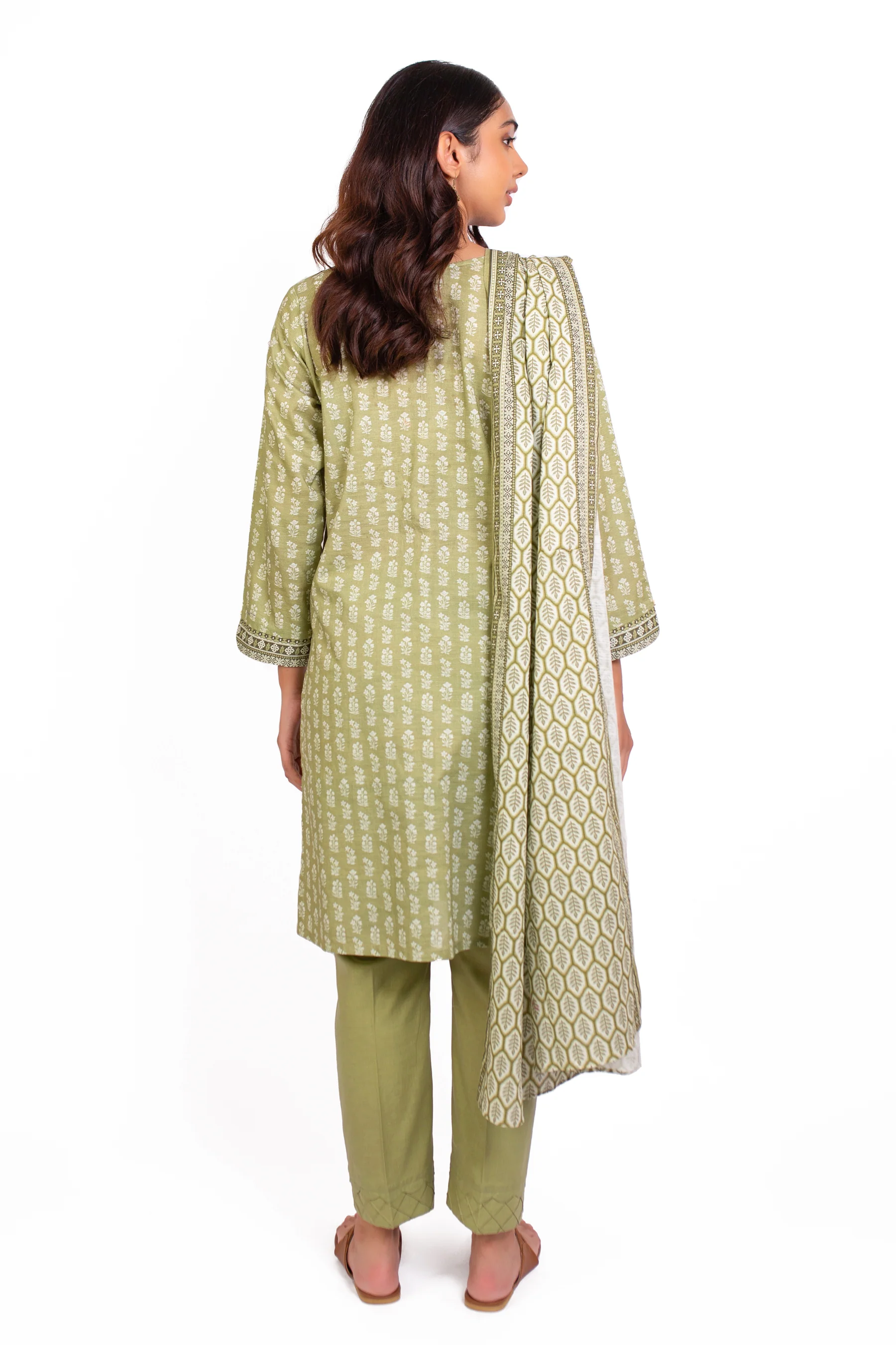 Stitched 3 Piece Embroidered Khaddar Suit - Image 3