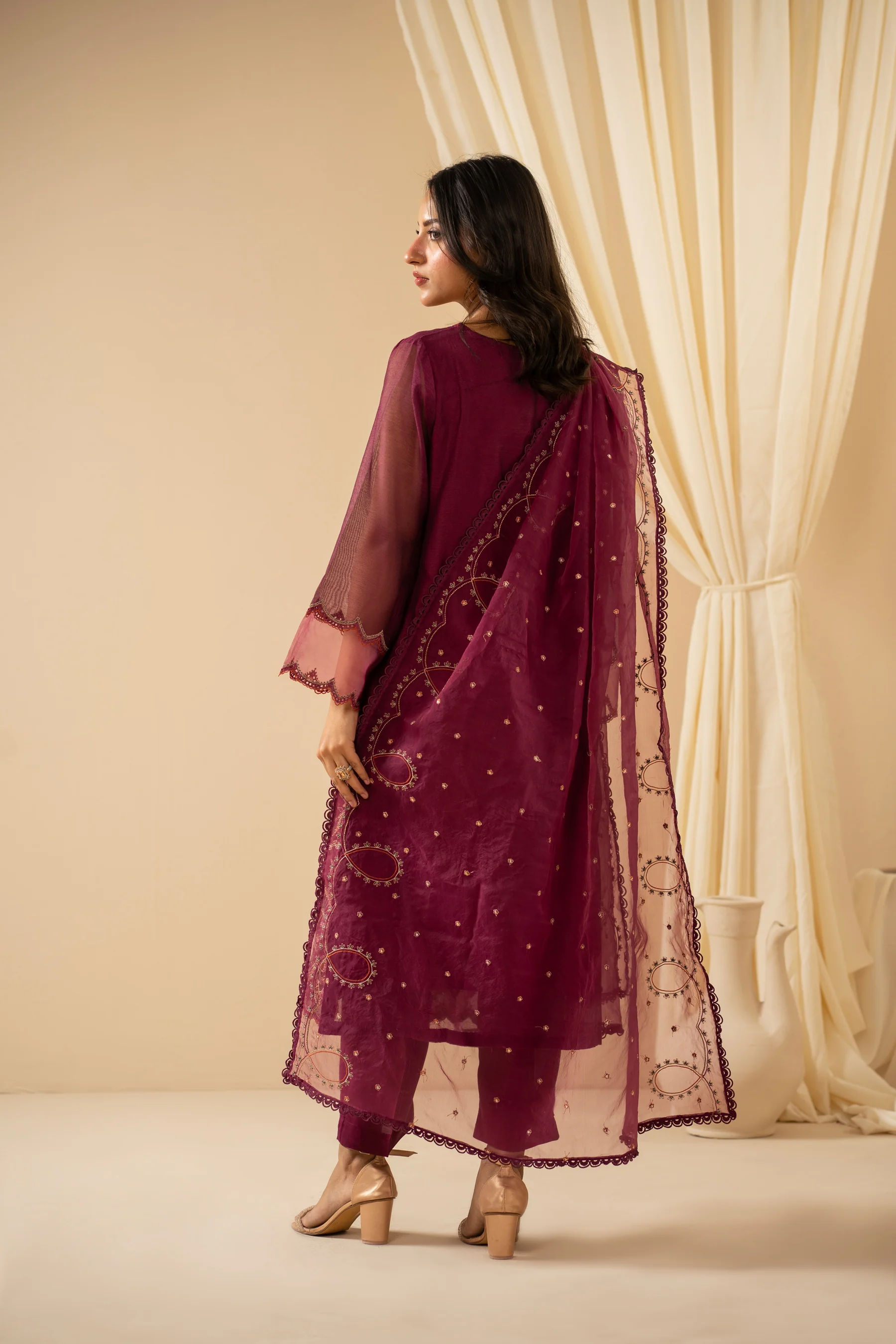 STITCHED EMBROIDERED KHADDI NET SUIT - Image 5