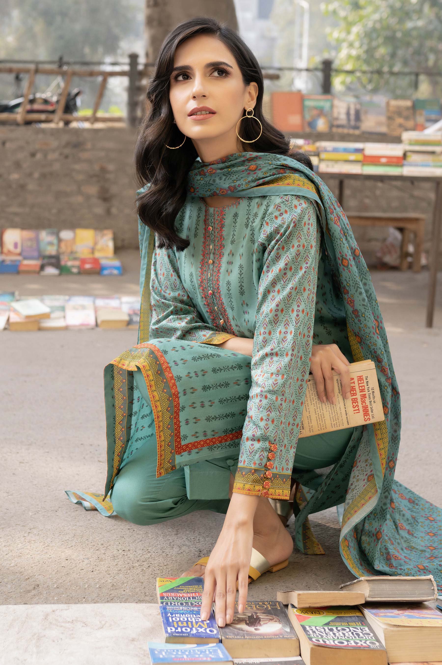 Stitched 3 Piece Embroidered Lawn Suit - Image 4