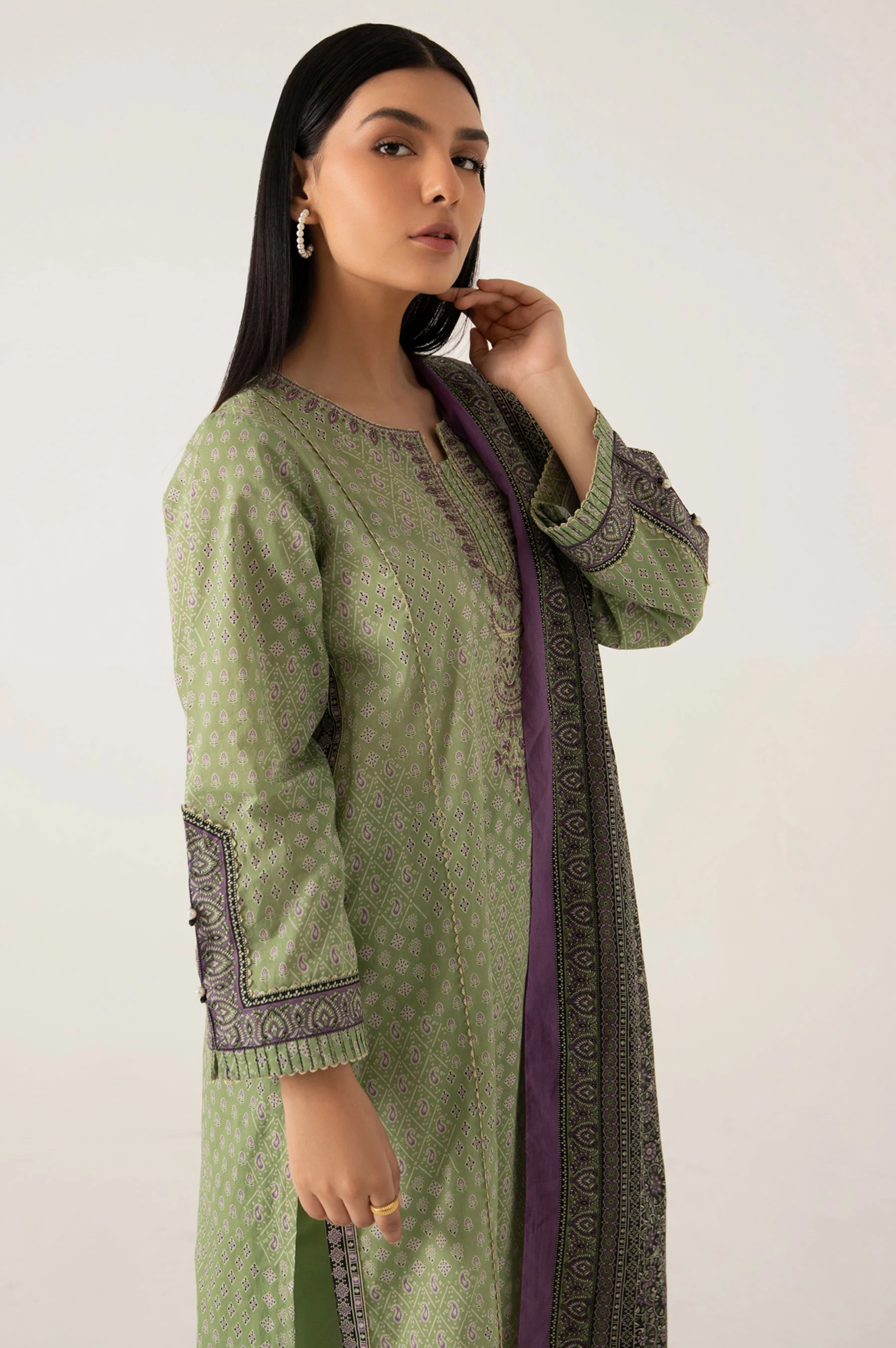 Stitched 3 Piece Embroidered Lawn Suit - Image 3