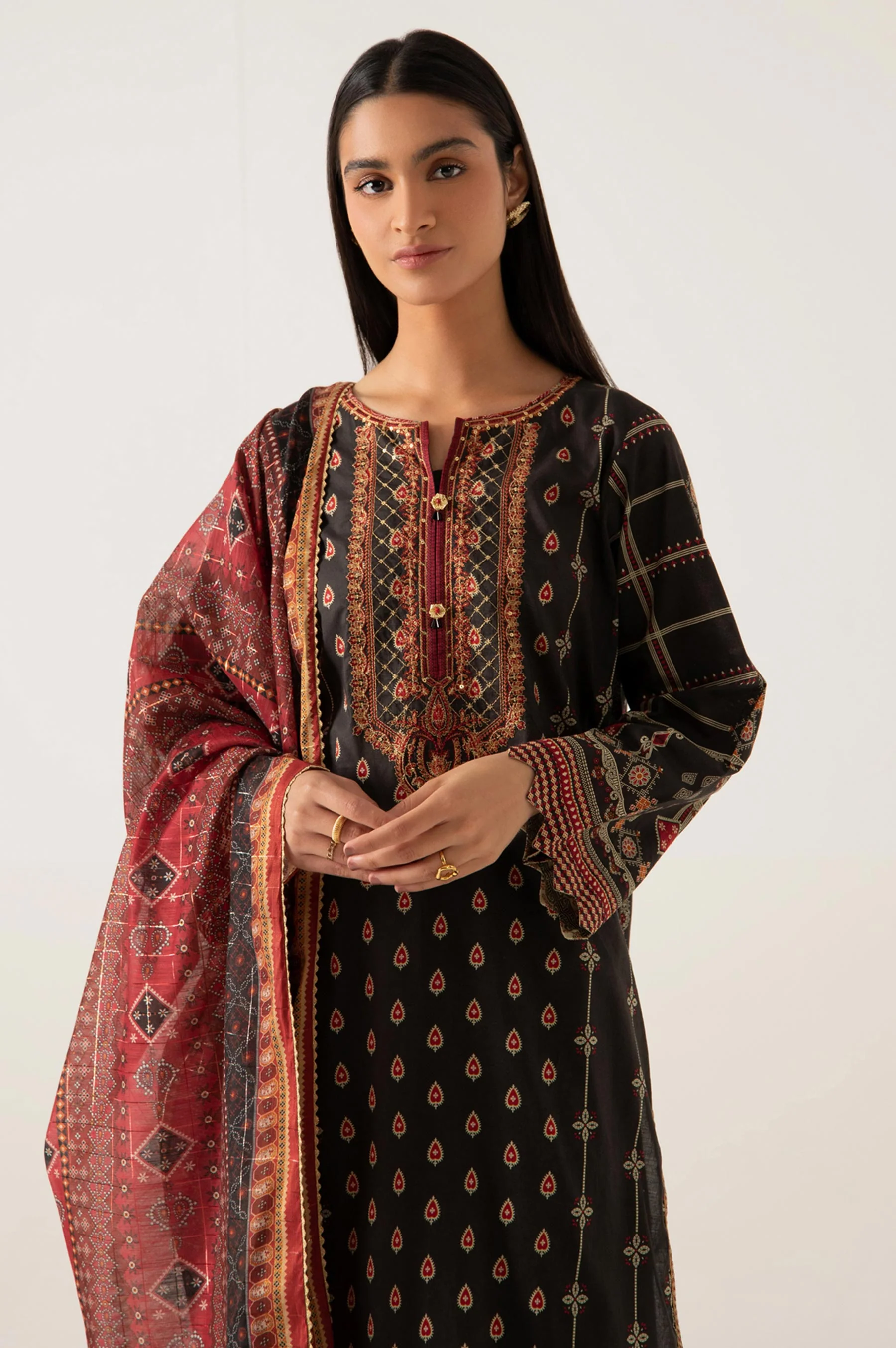 Stitched 3 Piece Embroidered Lawn shirt with Zari Organza Dupatta - Image 4