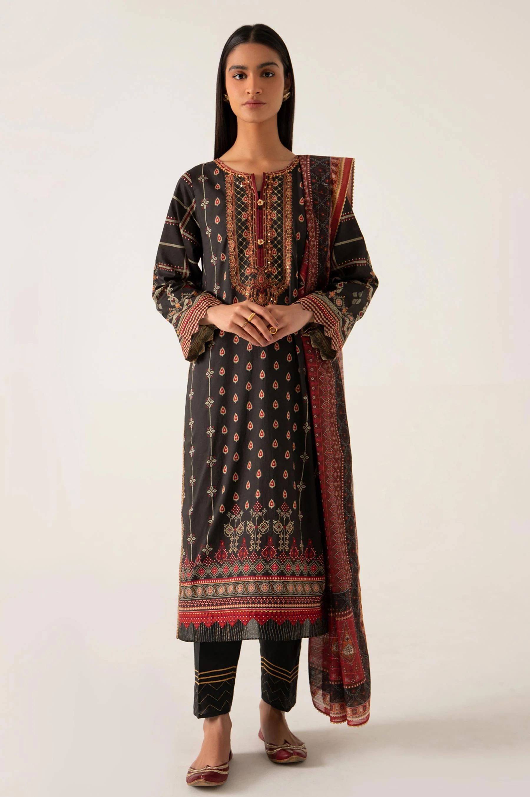 Stitched 3 Piece Embroidered Lawn shirt with Zari Organza Dupatta - Image 5