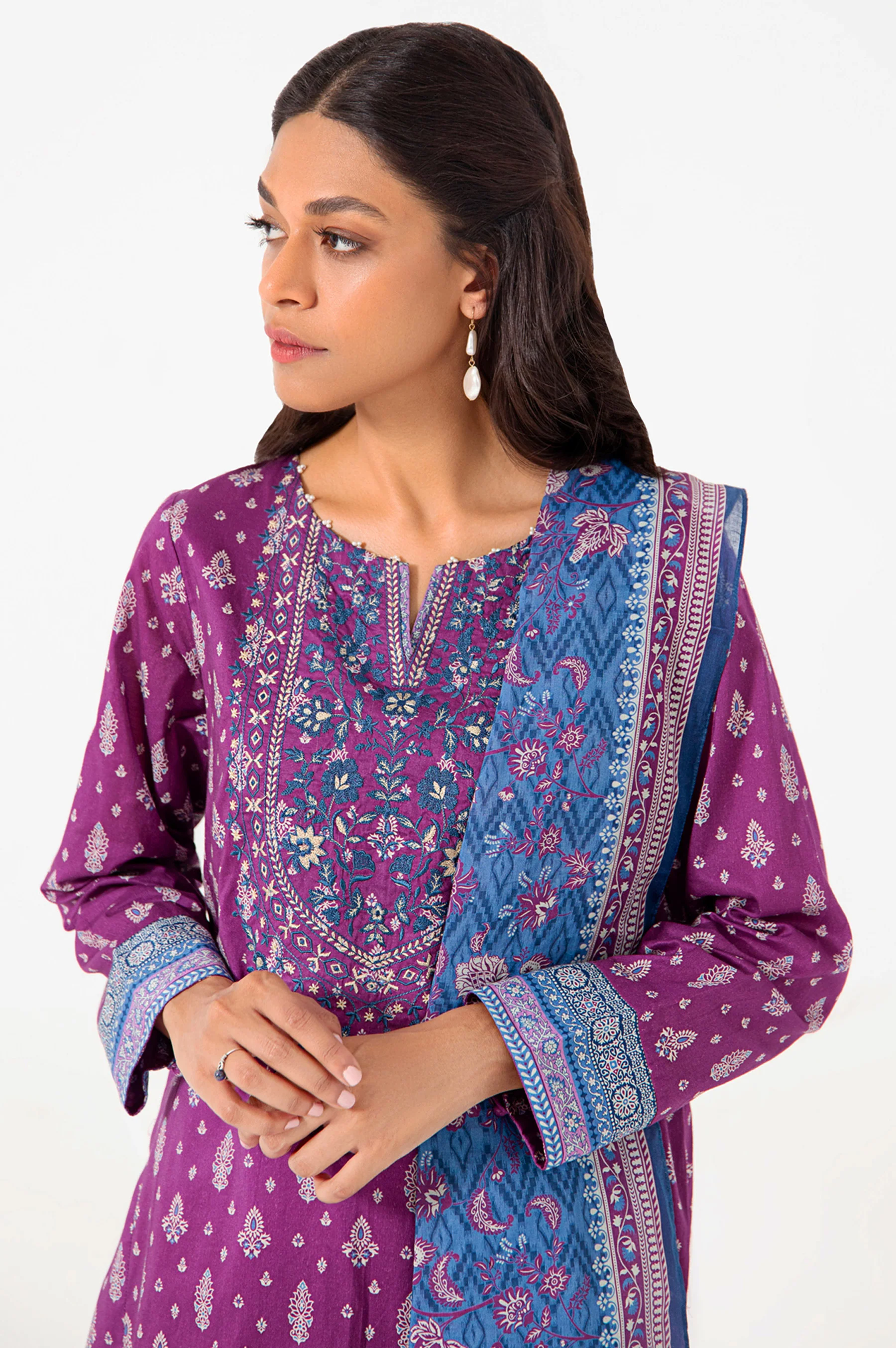 Stitched 3 Piece Embroidered Lawn Suit - Image 3